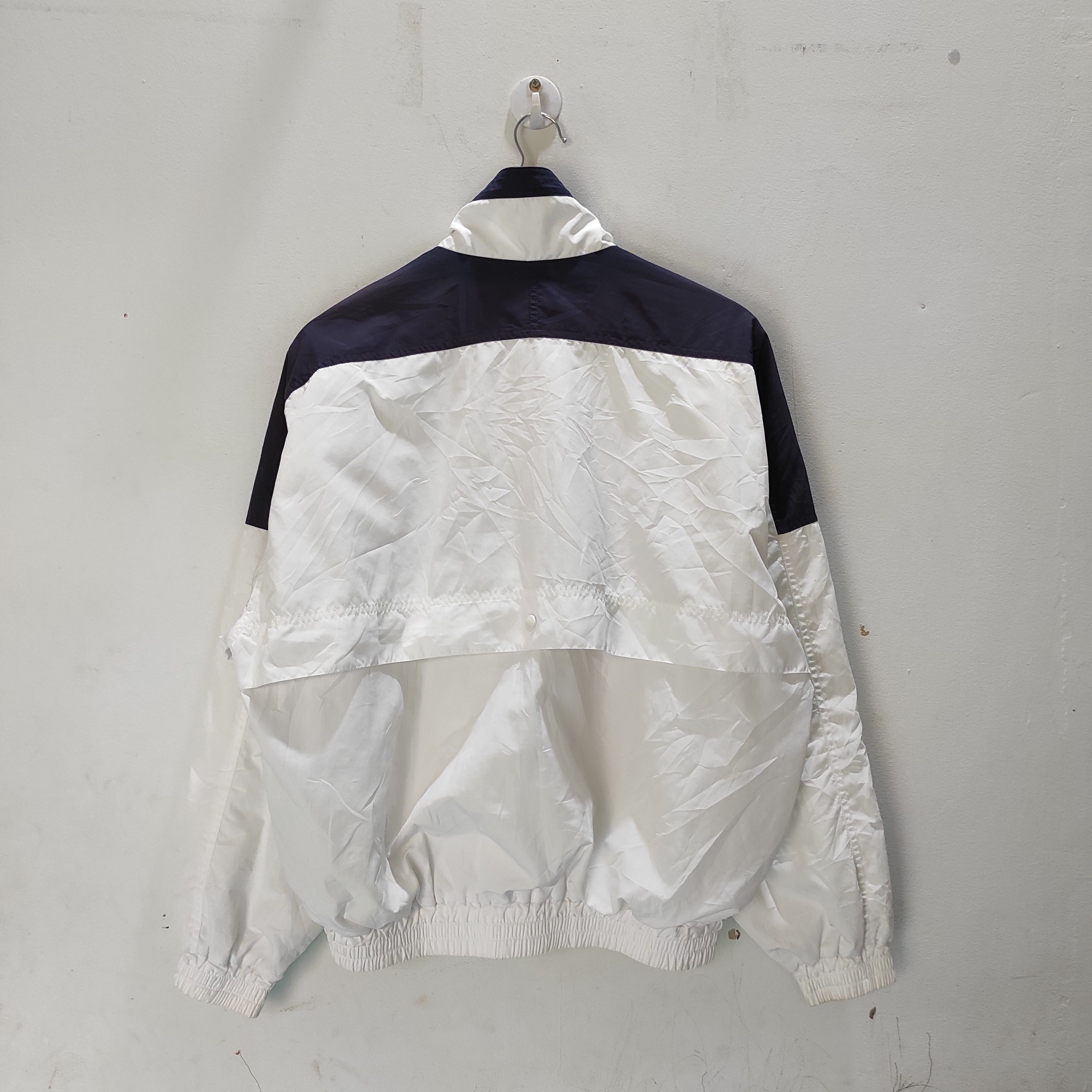 Sergio Tacchini Vintage Sergio Tacchini Windbreaker Jacket Size US L / EU 52-54 / 3 - 20 Thumbnail