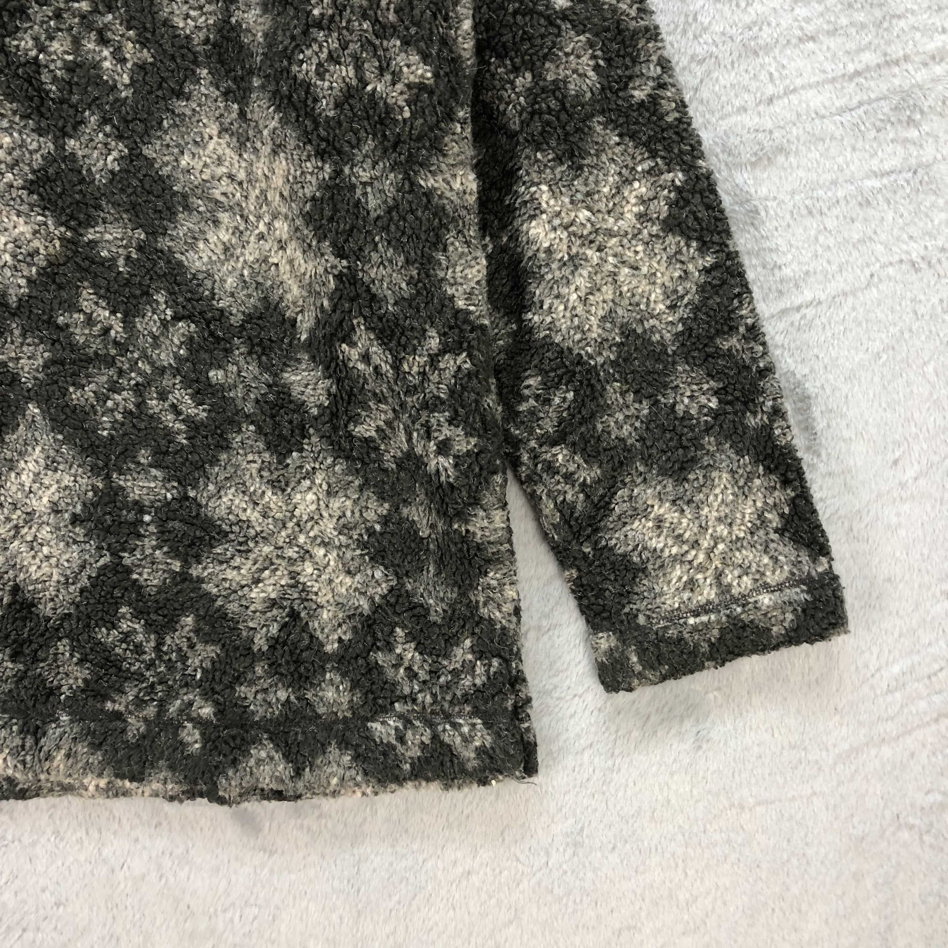 L.L. Bean LL BEAN HALF BUTTON ABSTRACT DEEP PILE FLEECE #6716-81 Size US S / EU 44-46 / 1 - 5 Thumbnail