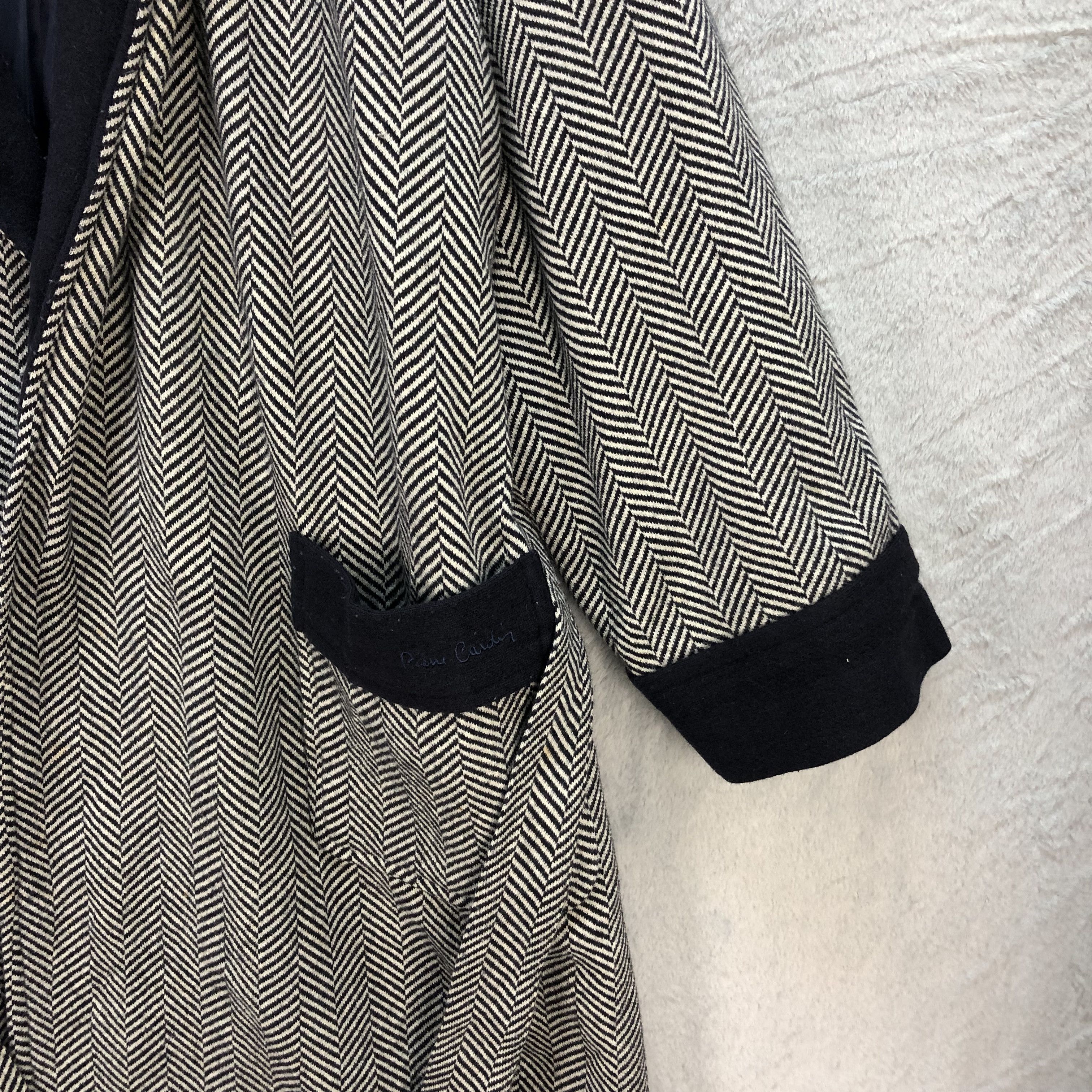 Pierre Cardin PIERRE CARDIN Herringbone Robe #6734-83 Size US L / EU 52-54 / 3 - 6 Thumbnail