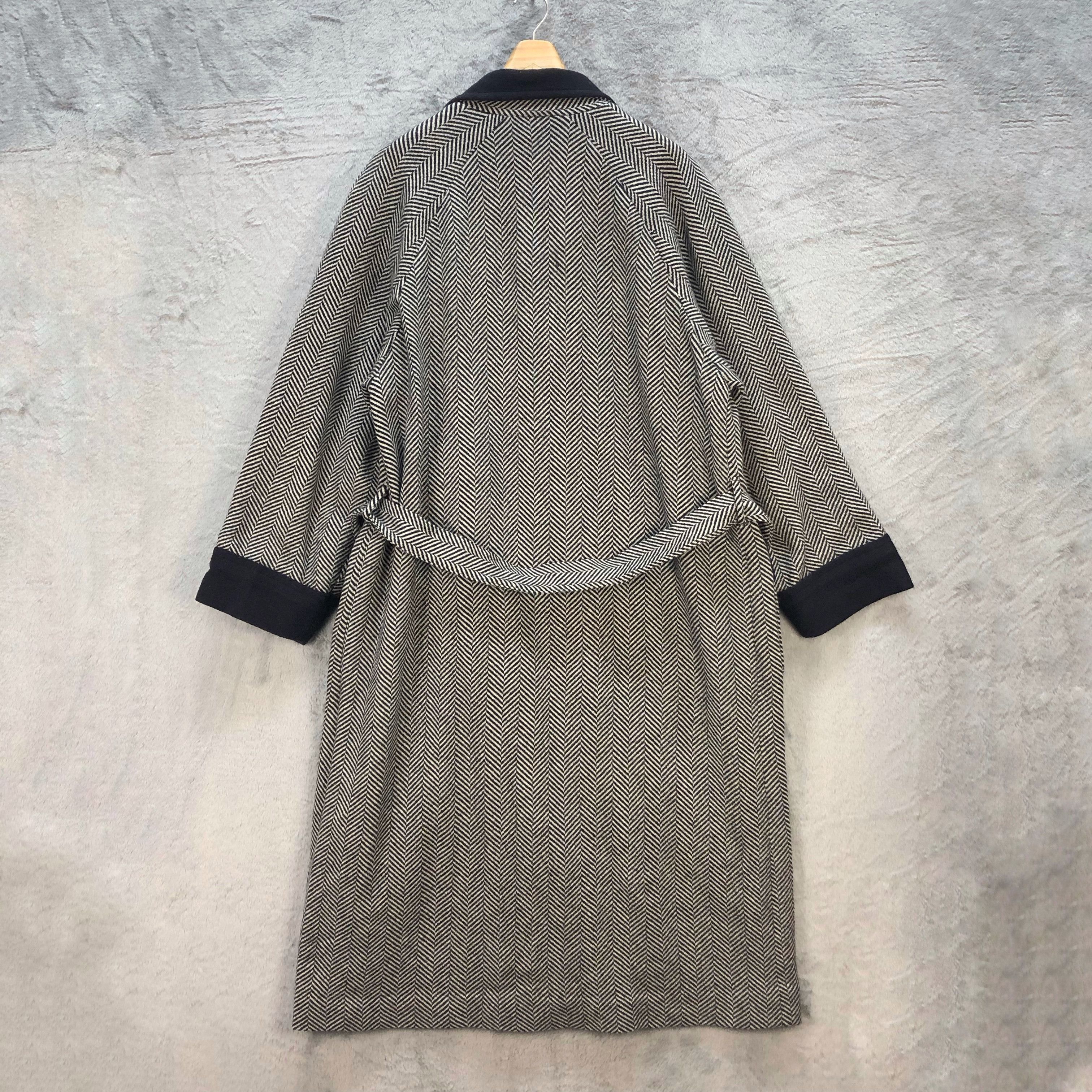 Pierre Cardin PIERRE CARDIN Herringbone Robe #6734-83 Size US L / EU 52-54 / 3 - 12 Thumbnail