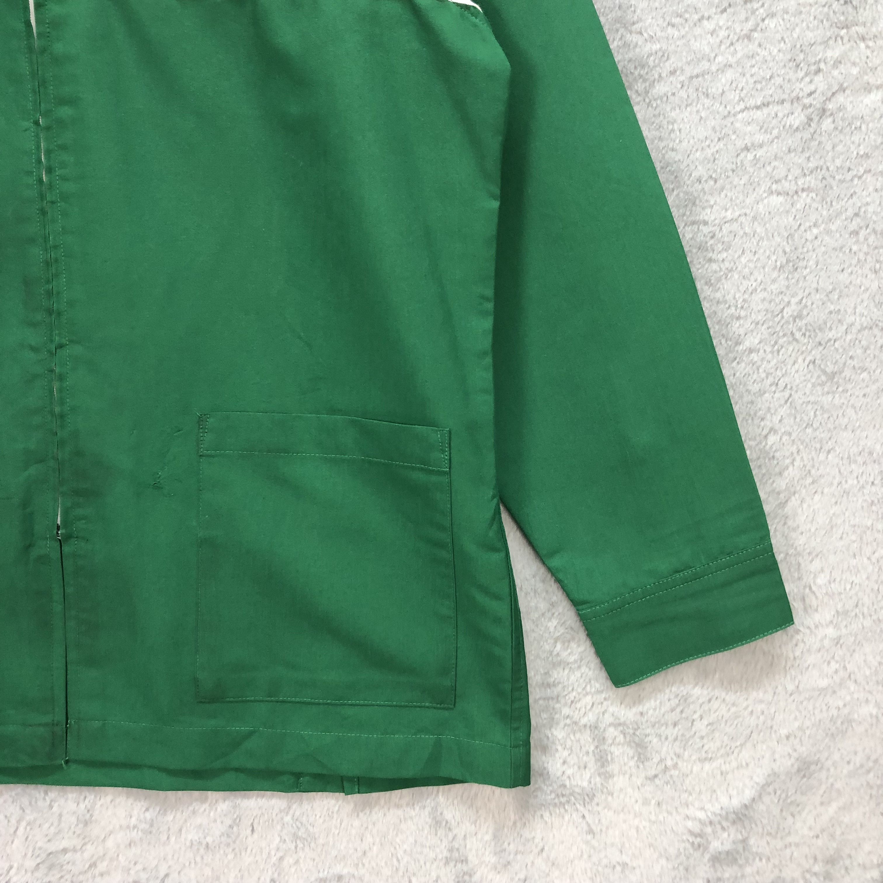 Japanese Brand VINTAGE 90'S 7 ELEVEN UNIFORM L/S ZIPPER JACKET #5532-196 Size US M / EU 48-50 / 2 - 7 Thumbnail