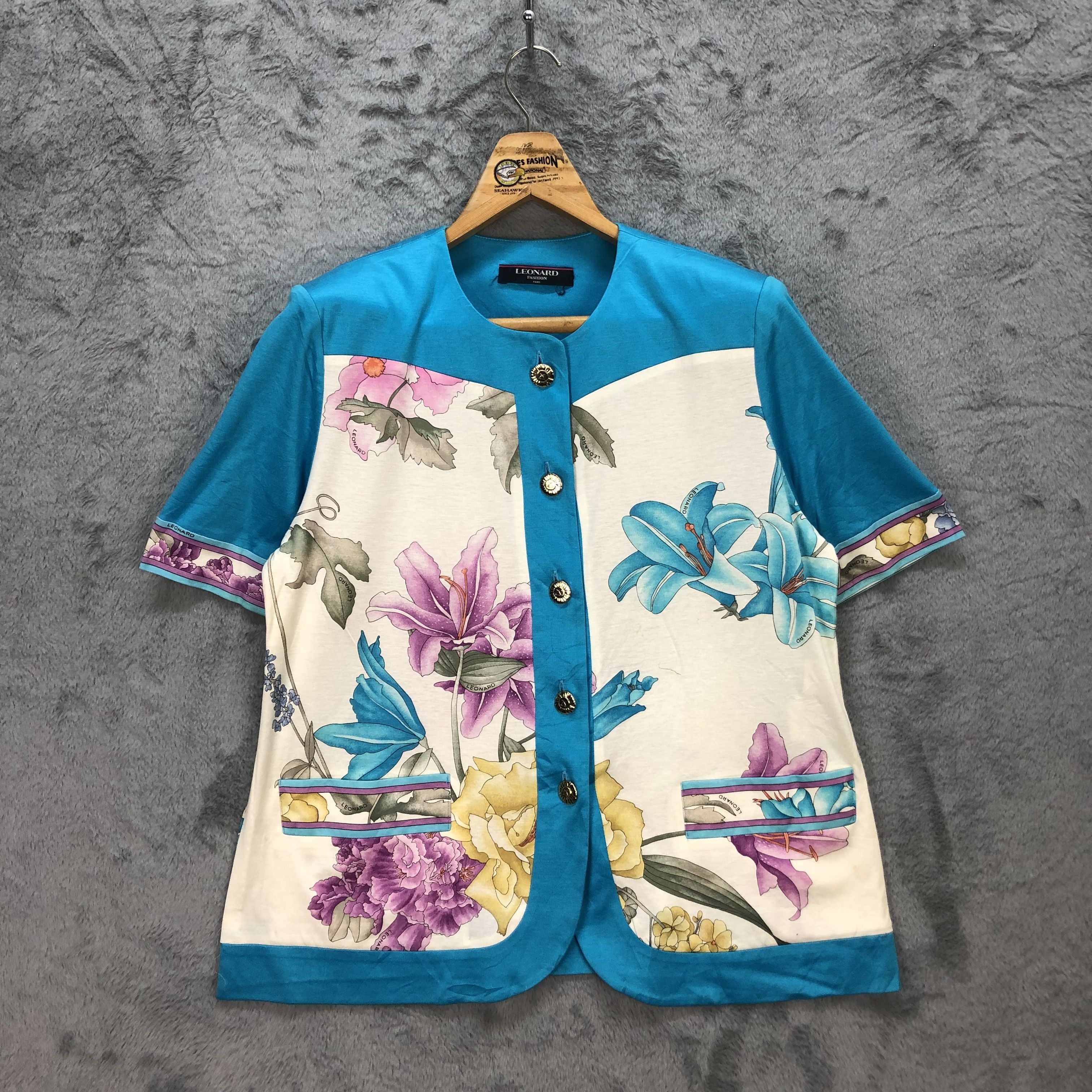 Japanese Brand LEONARD FASHION PARIS MADE IN JAPAN FLORAL SHIRT #5606-200 Size M / US 6-8 / IT 42-44 - 1 Thumbnail