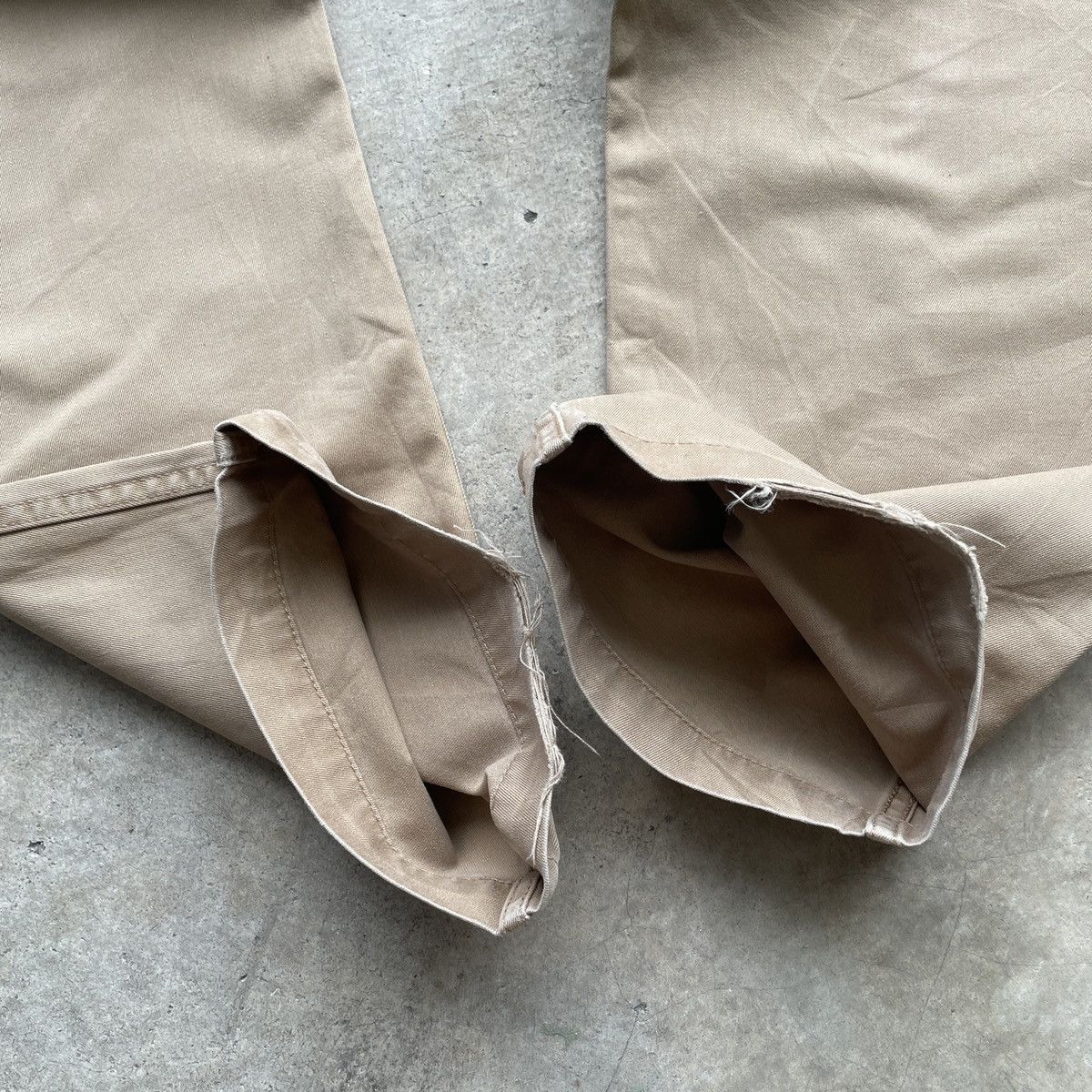 Japanese Brand Vintage Japanese Khaki Colour Trousers Casual Pants Size US 32 / EU 48 - 7 Thumbnail