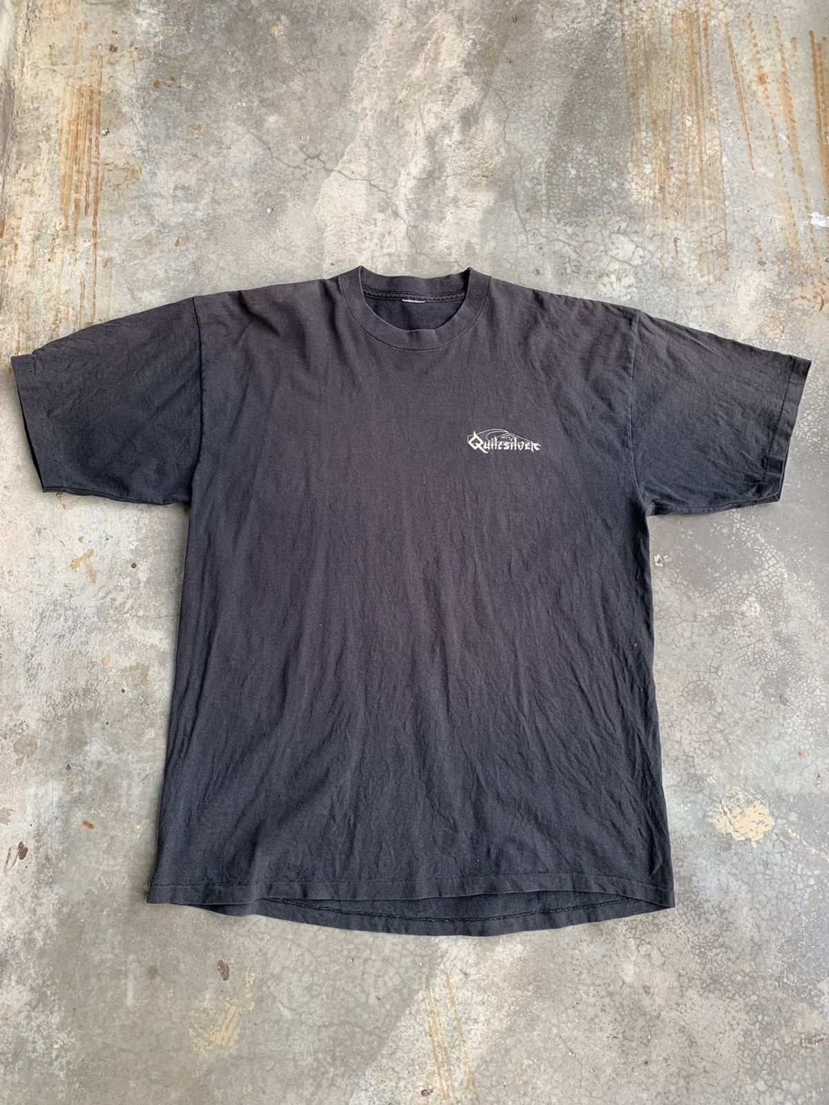 Quicksilver × Vintage Vintage 90s Trashed faded Quiksilver Australia Surf Tshirt Size US XL / EU 56 / 4 - 2 Thumbnail