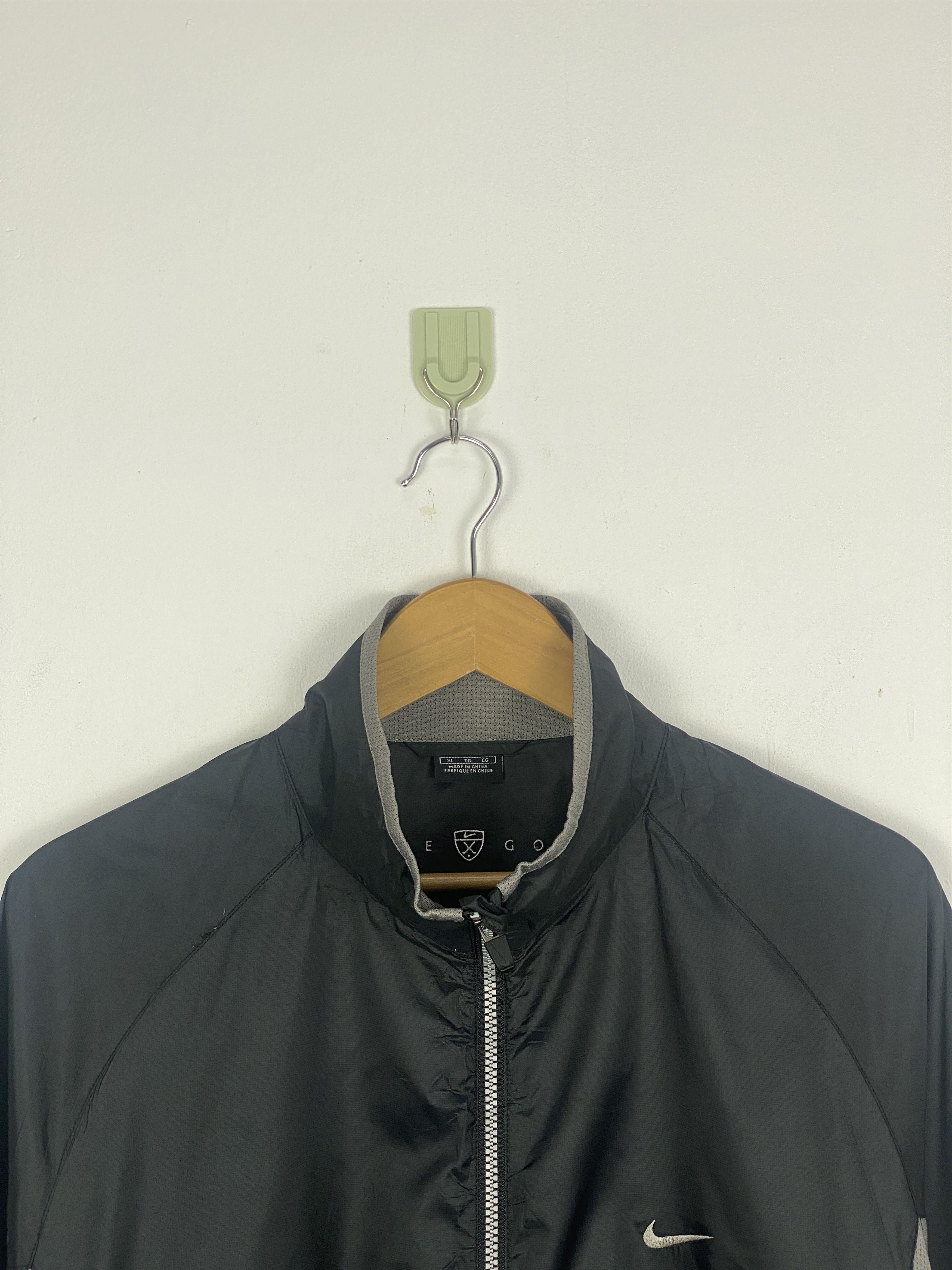 Nike Vintage Nike Golf Short Sleeve Windbreaker Jacket AH0070 Size US XL / EU 56 / 4 - 2 Thumbnail