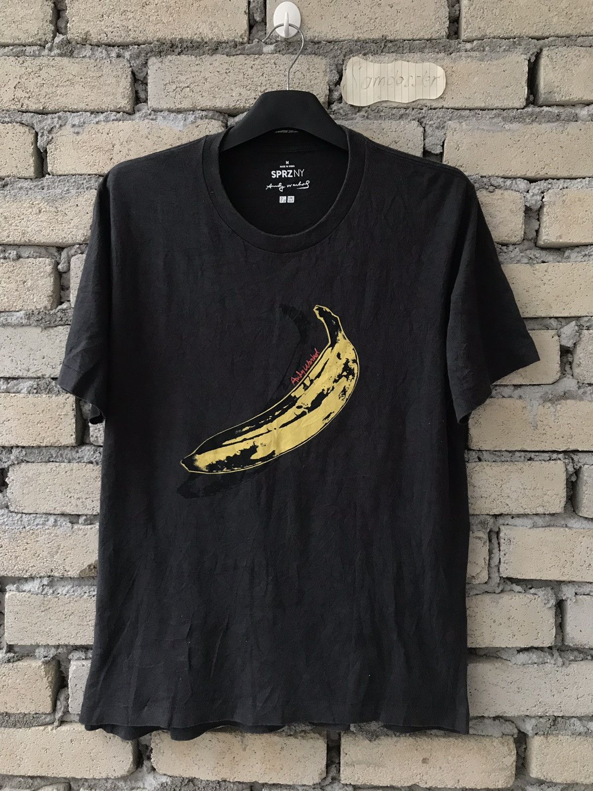 Andy Warhol × Designer × Uniqlo Andy Warhol X Uniqlo Pop Art Banana Design Tee Size US M / EU 48-50 / 2 - 1 Thumbnail