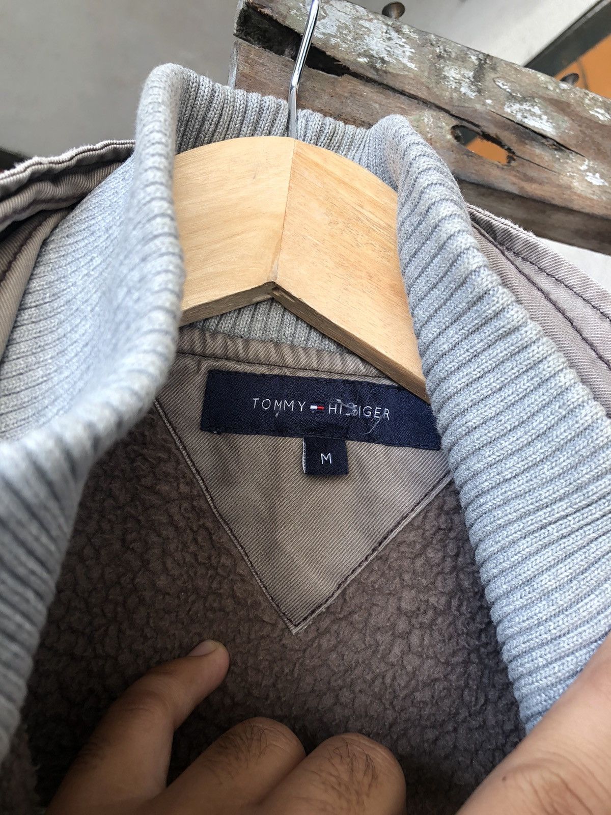 Tommy Hilfiger Vintage Tommy Hilfiger Military Style Field Jackets Size US M / EU 48-50 / 2 - 13 Thumbnail