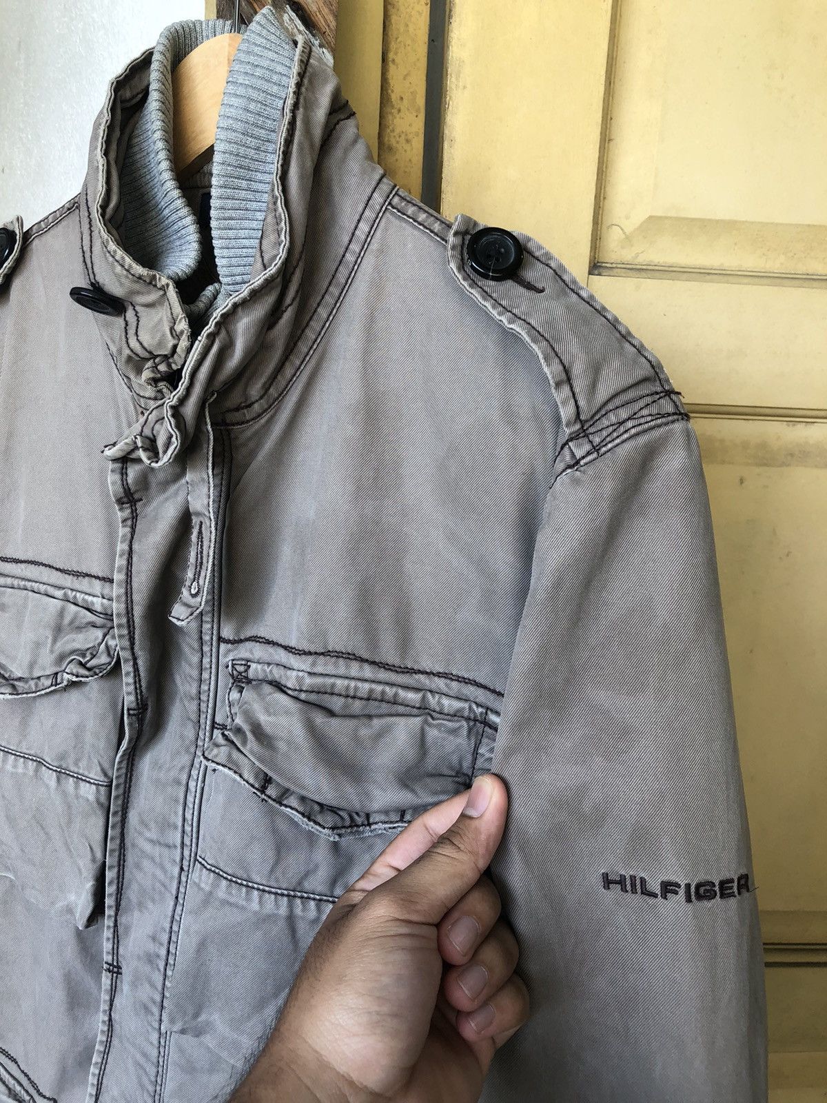 Tommy Hilfiger Vintage Tommy Hilfiger Military Style Field Jackets Size US M / EU 48-50 / 2 - 19 Thumbnail