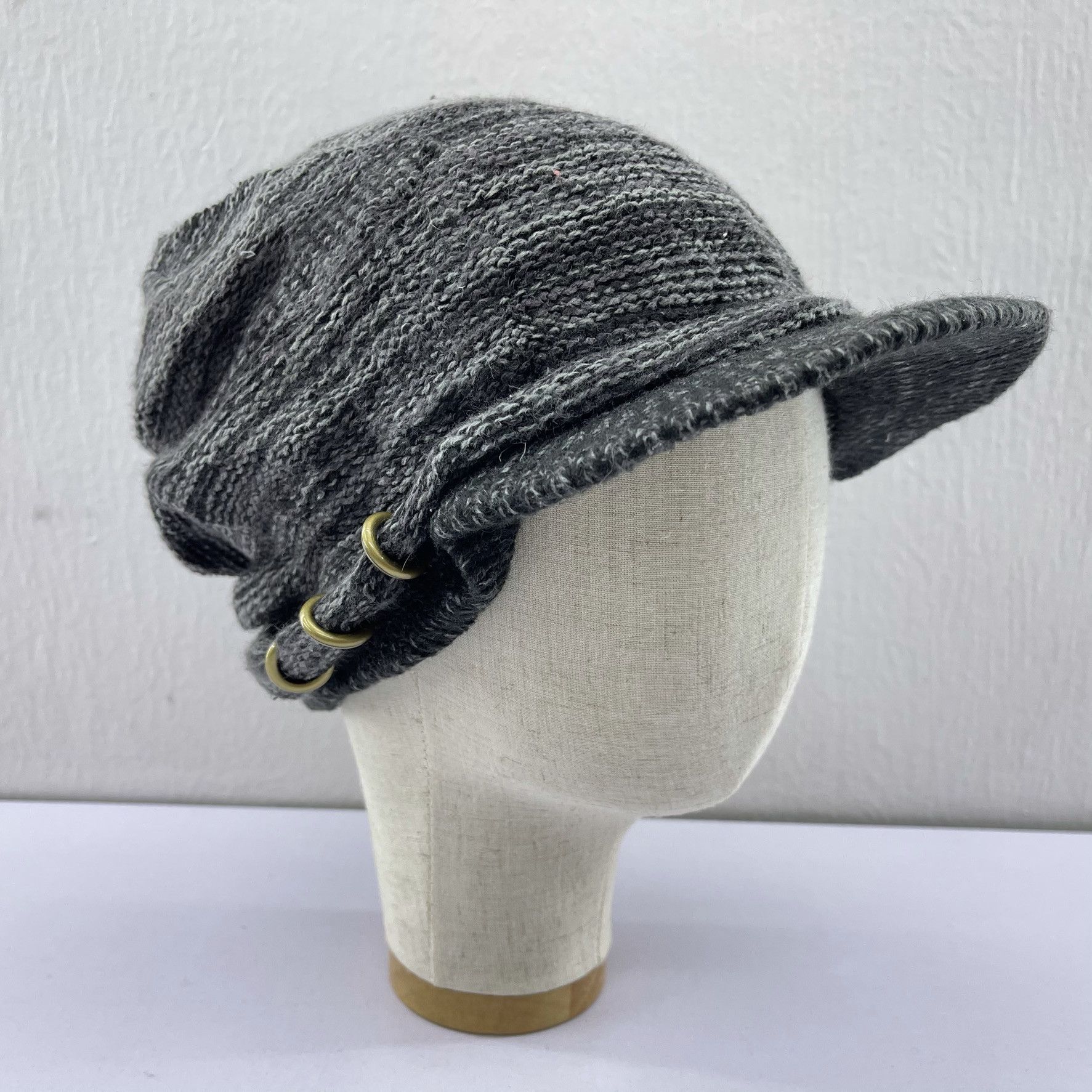 Japanese Brand Unknown Japanese Brand Nice Design Knit Hats-BH2040 Size ONE SIZE - 4 Thumbnail