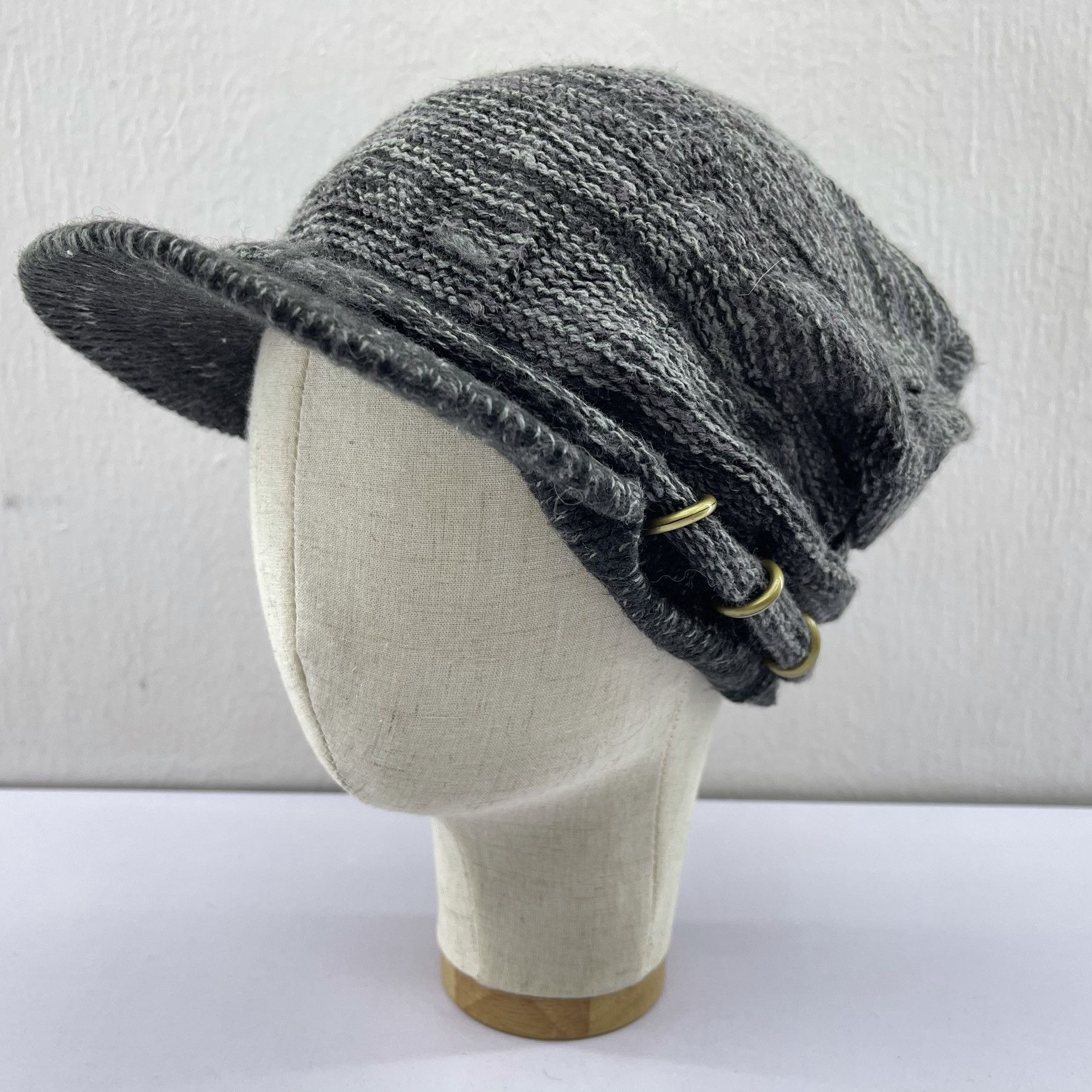 Japanese Brand Unknown Japanese Brand Nice Design Knit Hats-BH2040 Size ONE SIZE - 1 Thumbnail