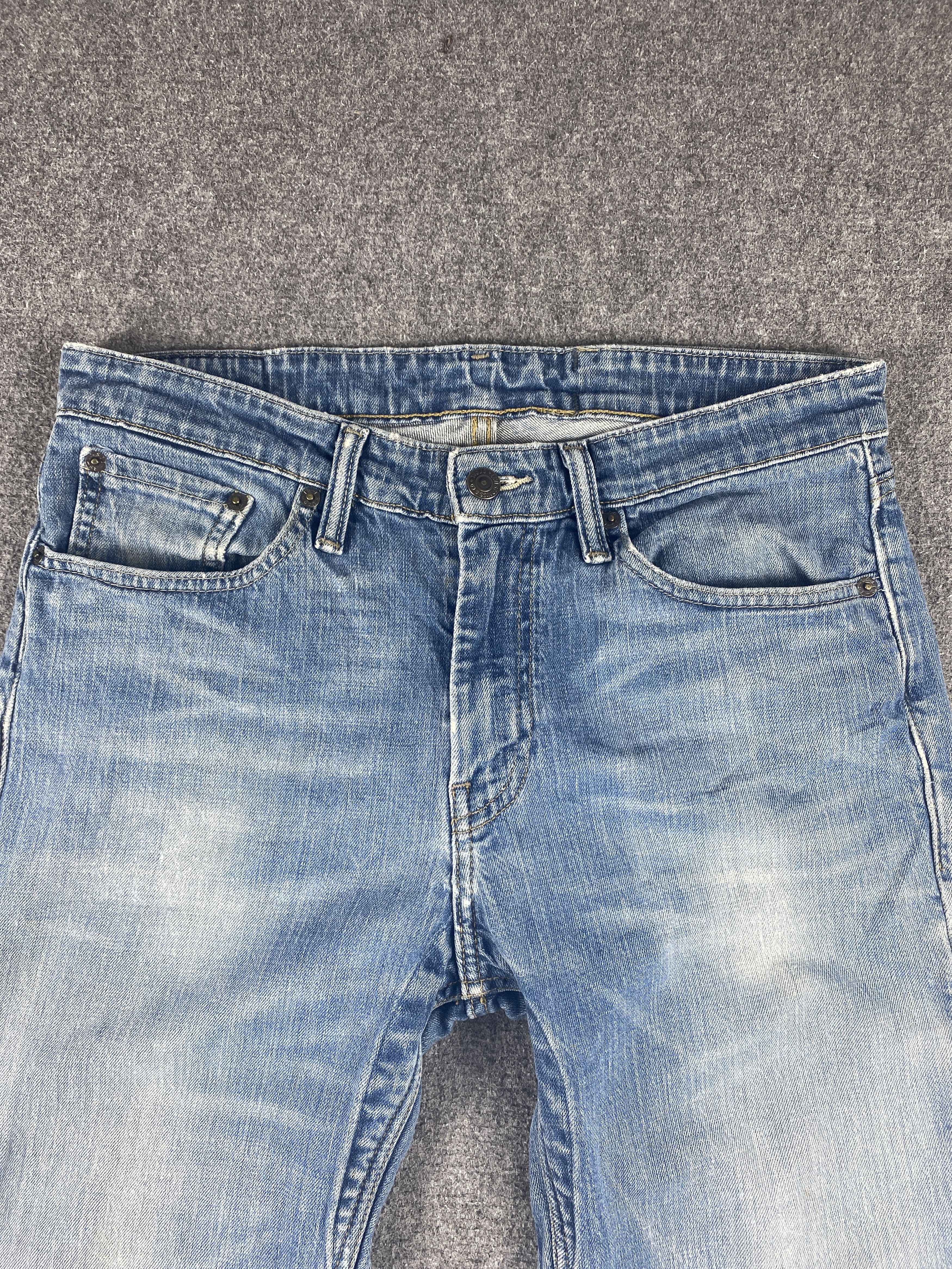 Levi's Vintage Distressed Levis 511 Faded Blue Jeans S0010 Size US 32 / EU 48 - 2 Thumbnail