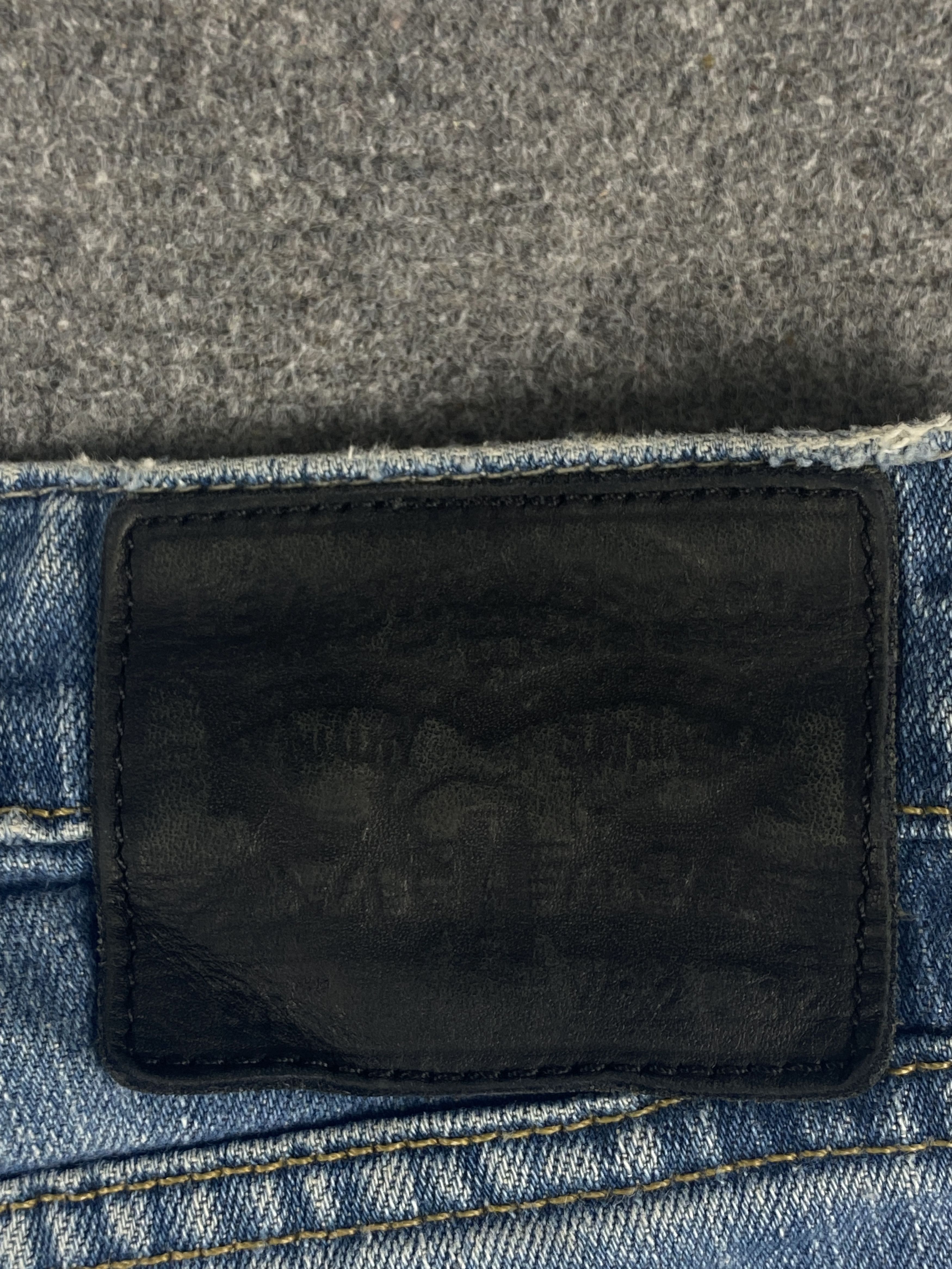 Levi's Vintage Distressed Levis 511 Faded Blue Jeans S0010 Size US 32 / EU 48 - 4 Thumbnail