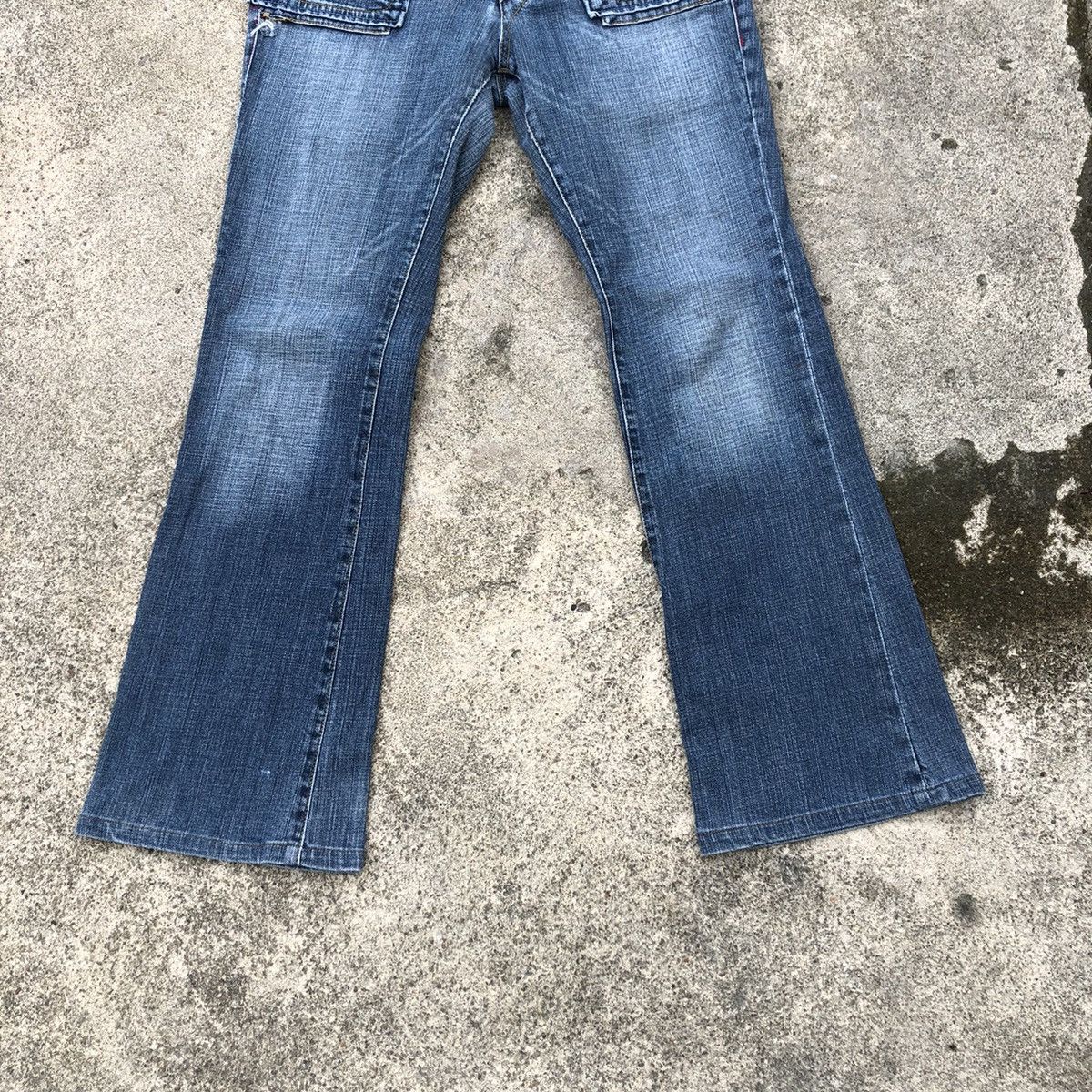 Japanese Brand 🔥Rare🔥🇯🇵Staff Excellent Blue Rips Boot Cut Denim Jeans Size 30" / US 8 / IT 44 - 3 Thumbnail