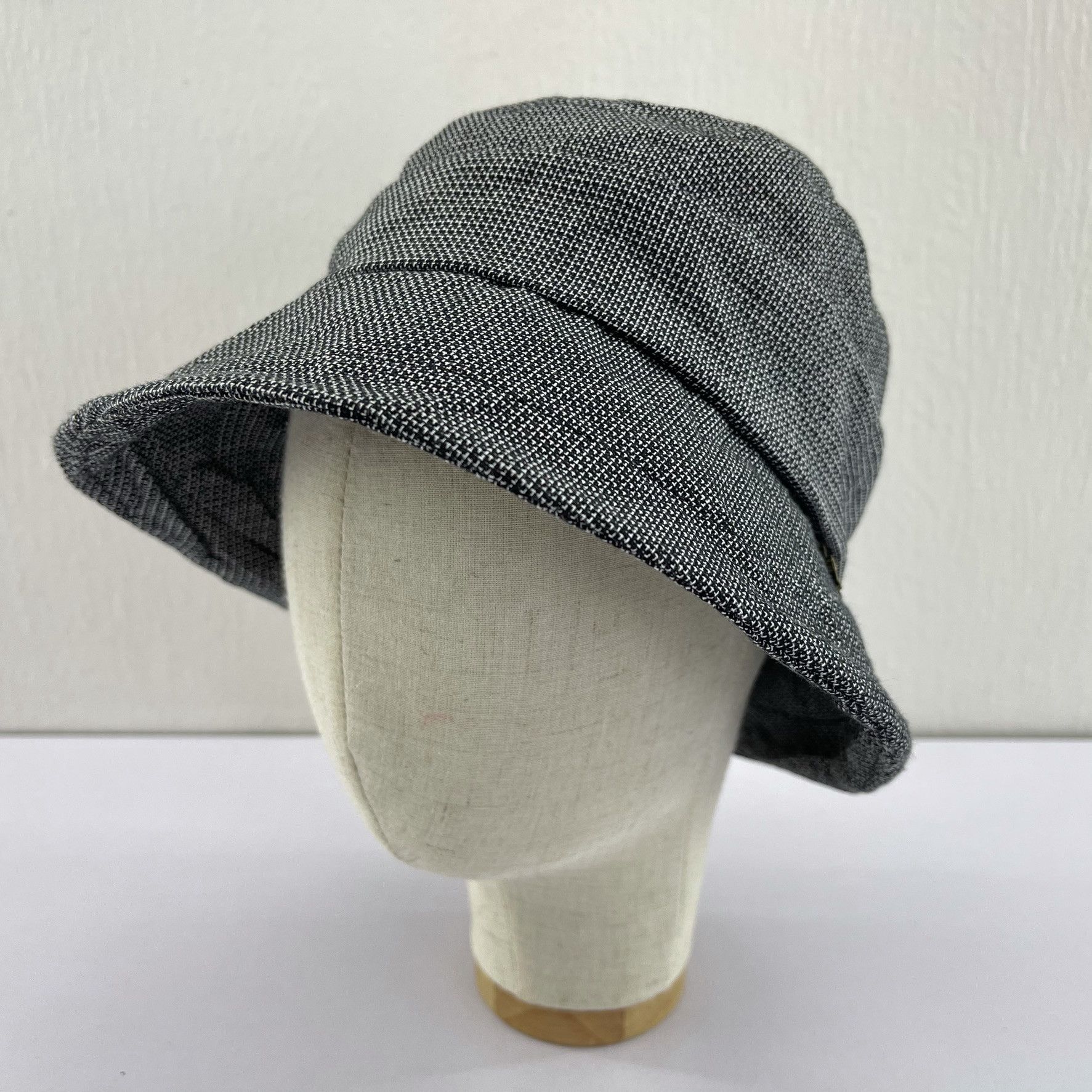 Japanese Brand Unknown Japanese Brand Nice Design Bucket Hats-BH1295 Size ONE SIZE - 3 Thumbnail