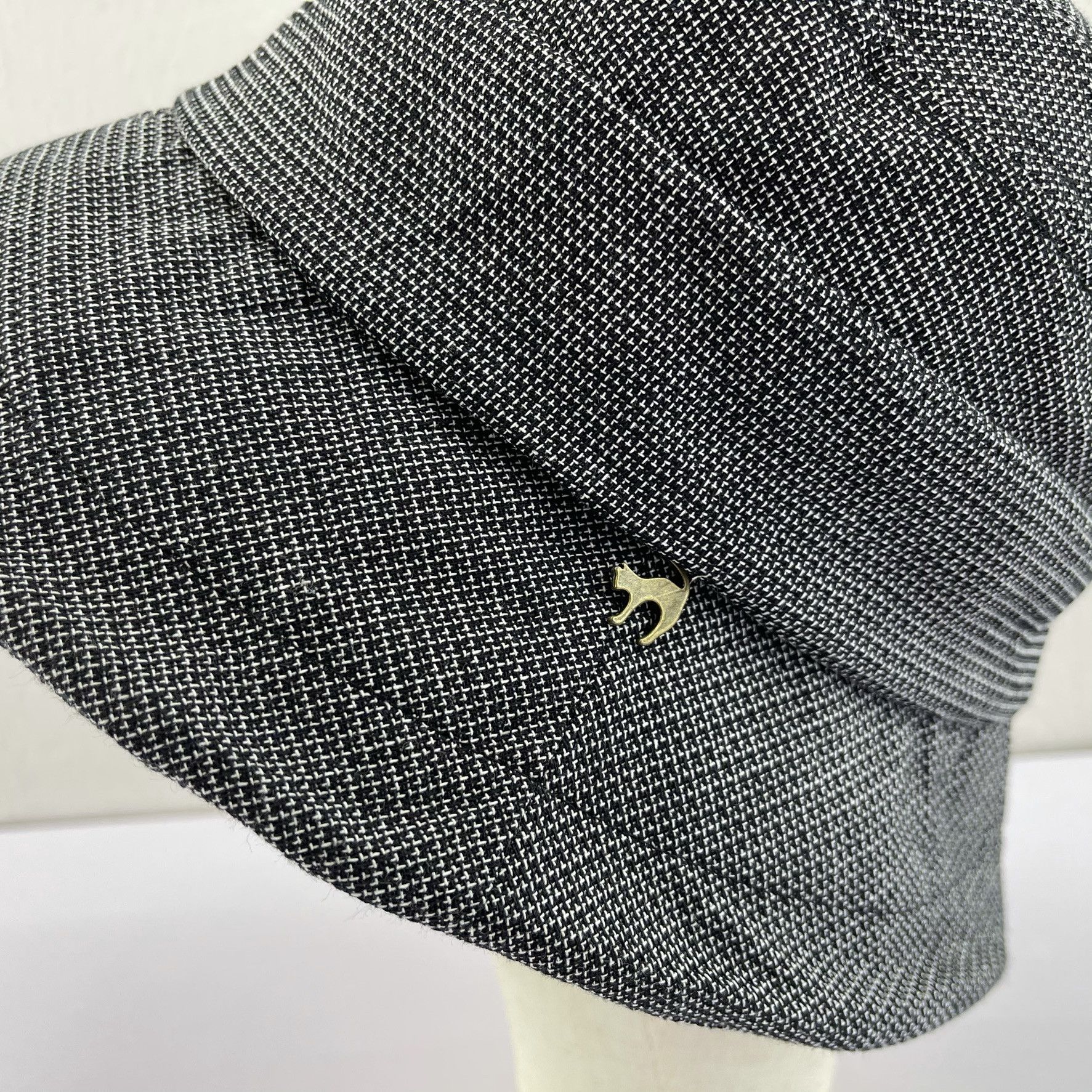 Japanese Brand Unknown Japanese Brand Nice Design Bucket Hats-BH1295 Size ONE SIZE - 2 Thumbnail