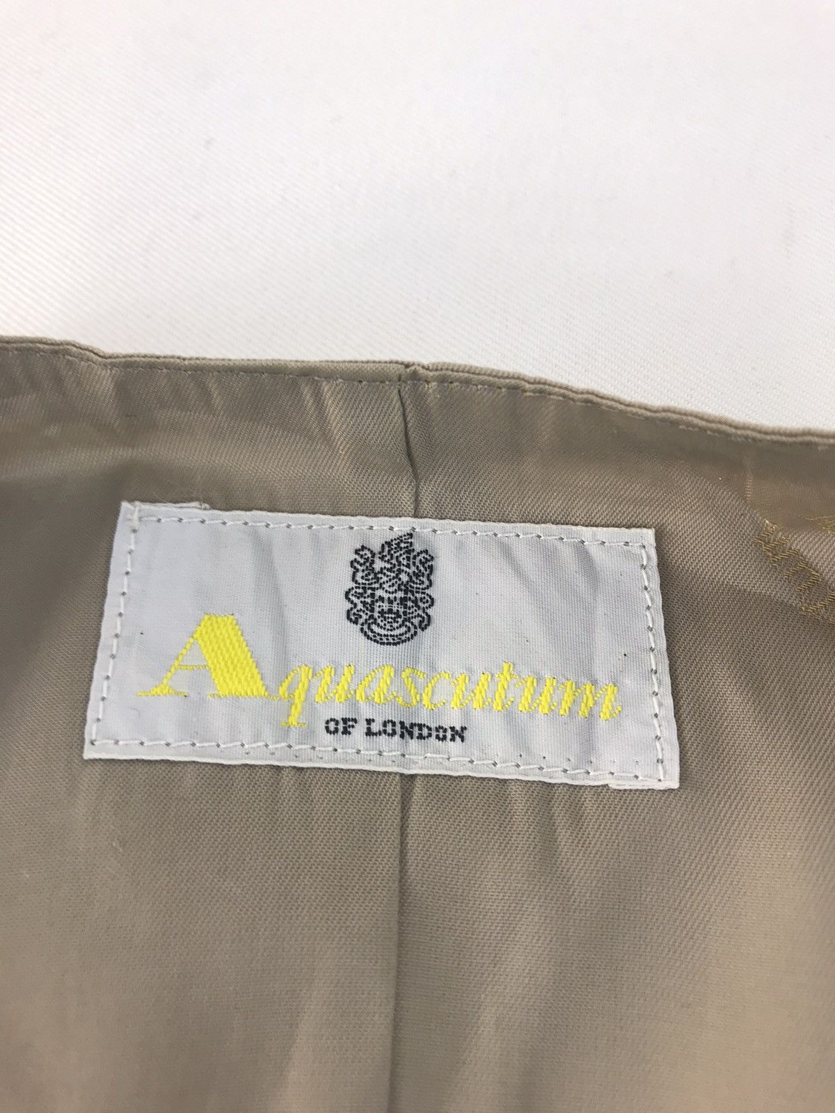 Aquascutum × Vintage Aquascutum Of London Vest Sleeveless Luxury Jacket Size US S / EU 44-46 / 1 - 6 Thumbnail