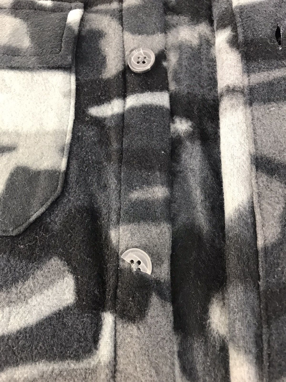 Flannel × George George Rugged Wool Fleece Button Shirt Black Military Camo Size US M / EU 48-50 / 2 - 6 Thumbnail