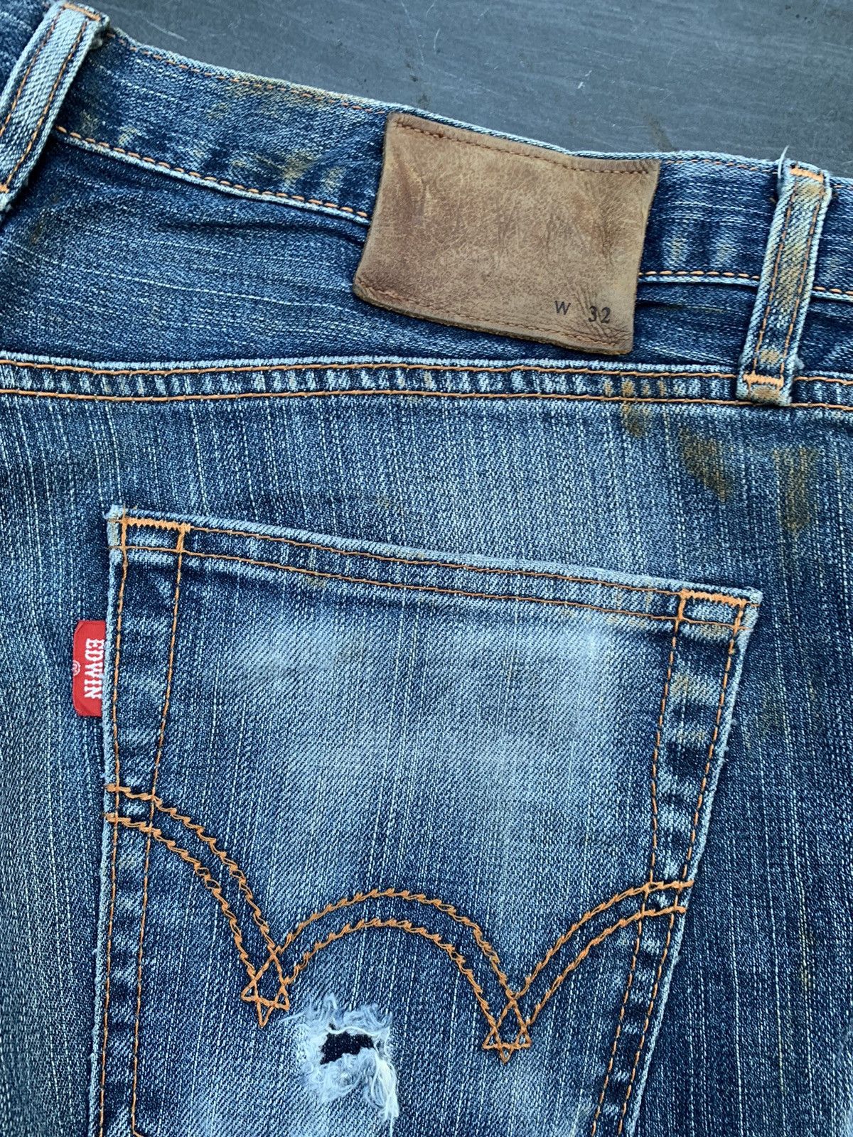Edwin Vintage Edwin 504 Faded & Distressed Denim Size US 35 - 12 Thumbnail