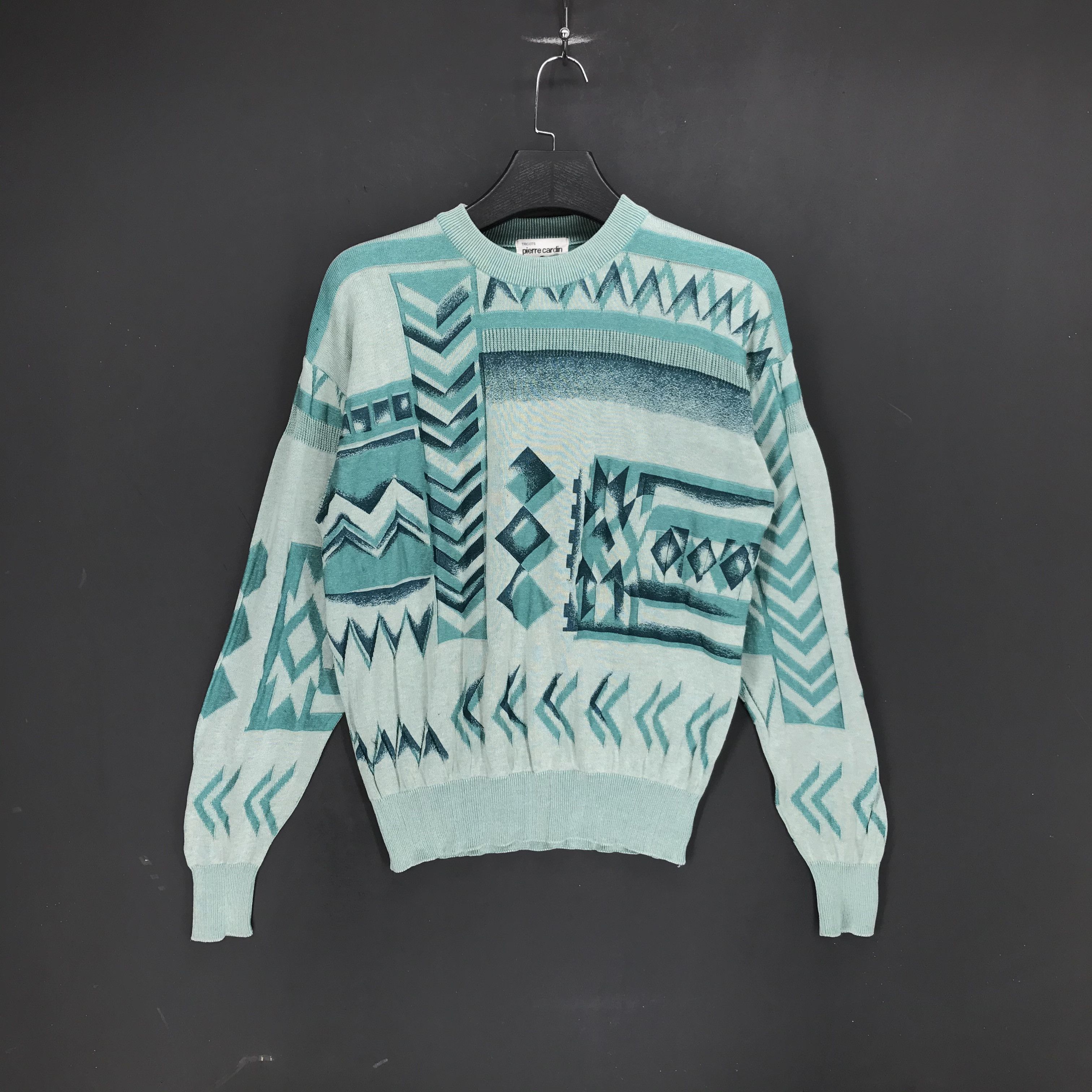 Pierre Cardin Tricots Pierre Cardin Paris Nice Design Sweaters #1859-73 Size M / US 6-8 / IT 42-44 - 1 Thumbnail