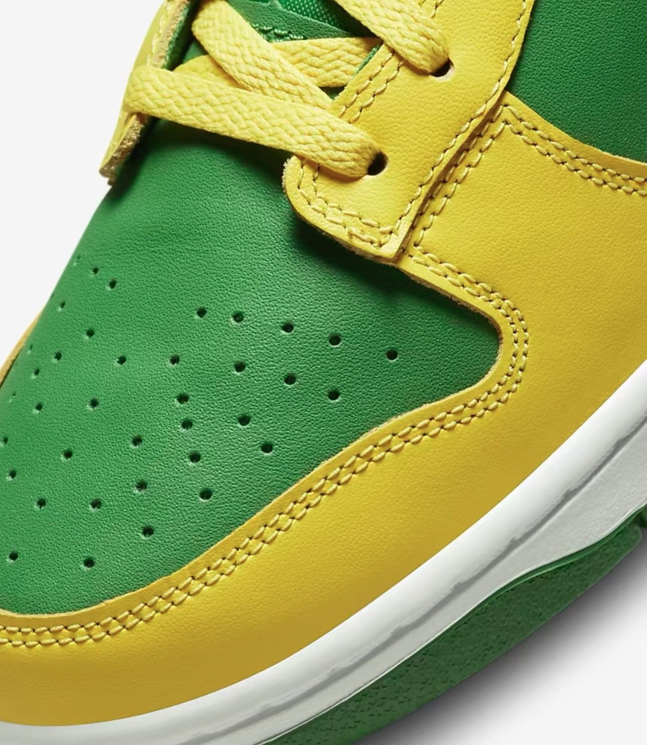 Nike Nike Dunk Low Reverse Brazil Size US 11.5 / EU 44-45 - 10 Thumbnail