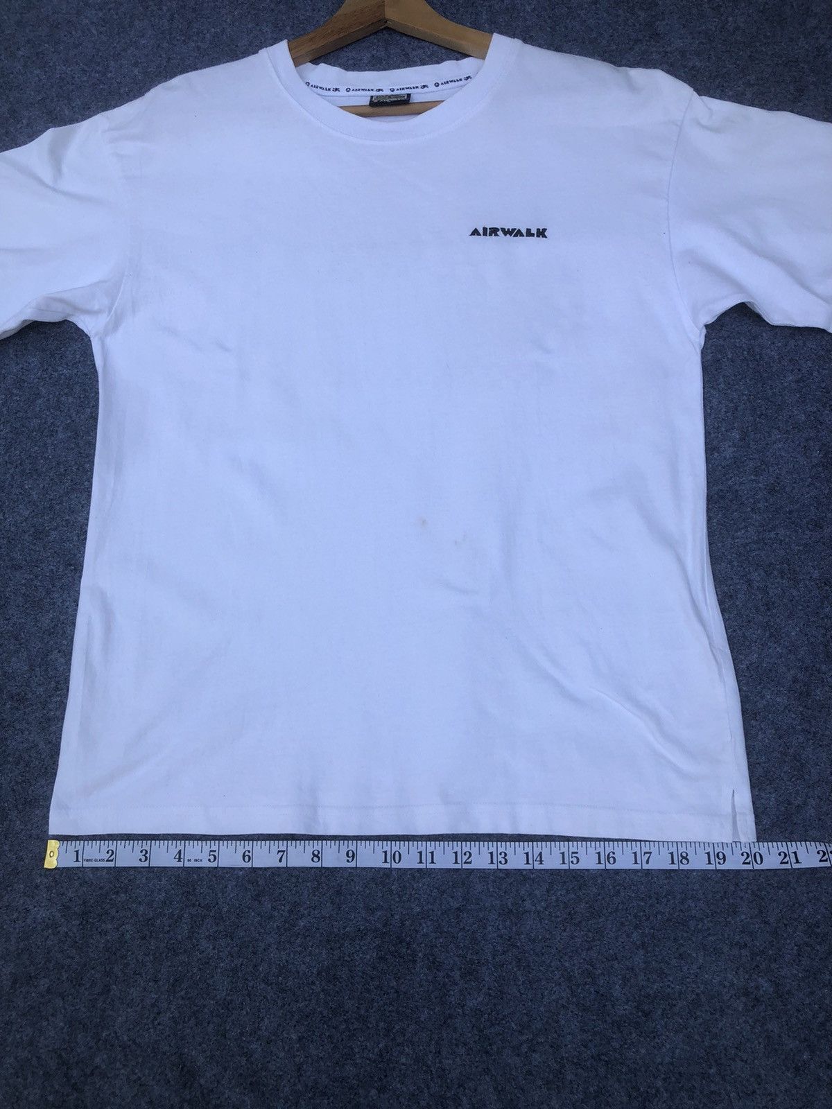 Airwalk Last Drop🔥Rare‼️Vintage Airwalk Skateboard Photo Tee Size US L / EU 52-54 / 3 - 14 Thumbnail