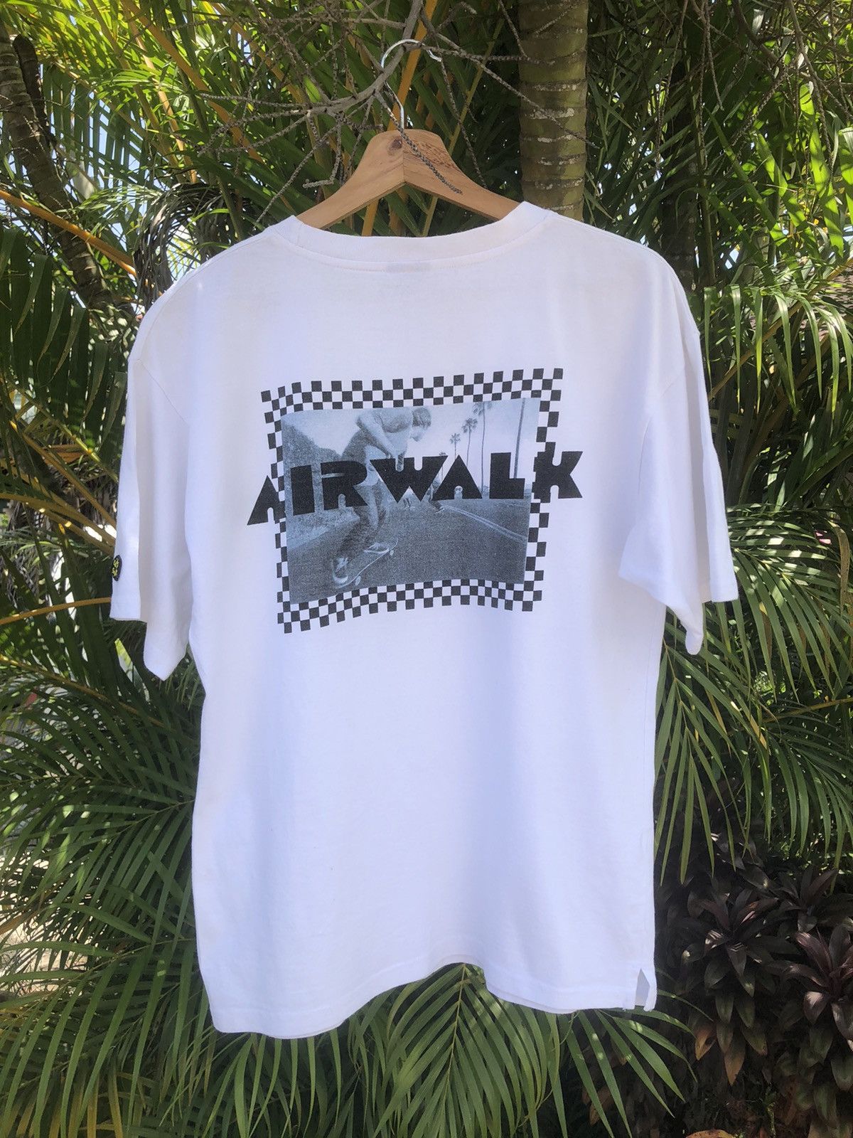 Airwalk Last Drop🔥Rare‼️Vintage Airwalk Skateboard Photo Tee Size US L / EU 52-54 / 3 - 2 Thumbnail