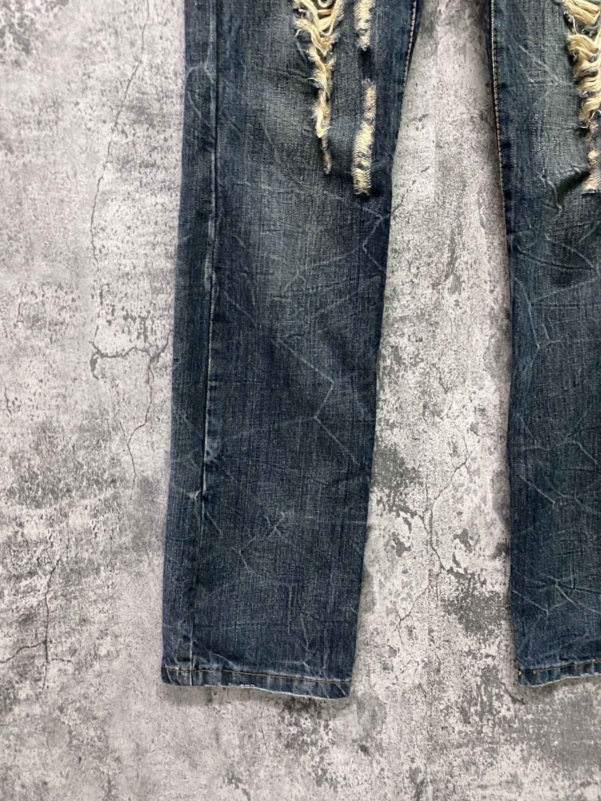 Designer × Japanese Brand Japanese K.U.I Distressed Wing Design Denim Size US 32 / EU 48 - 6 Thumbnail