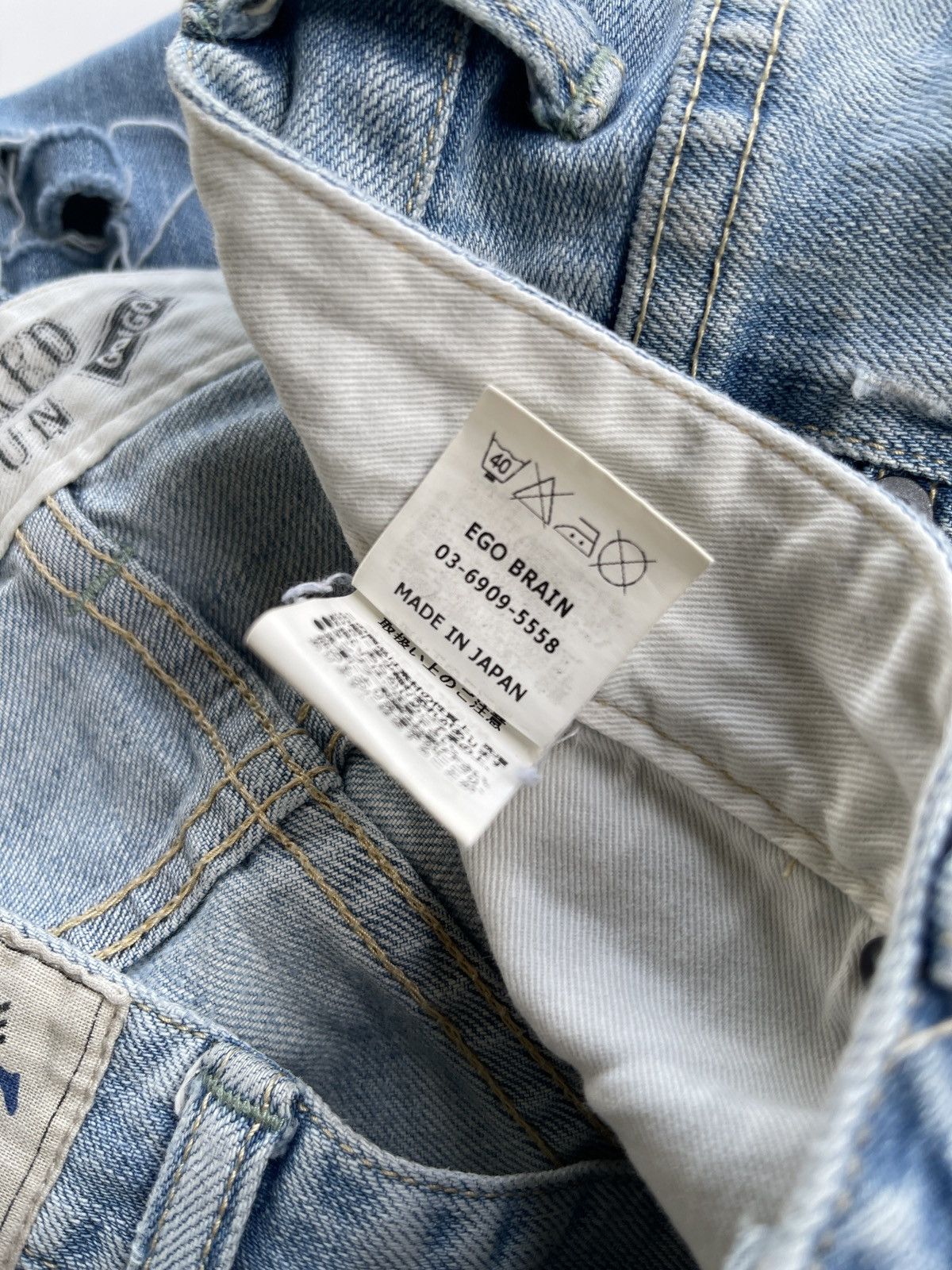 Naked & Famous Naked Sun Distressed Ripped Jeans Size US 31 - 10 Thumbnail