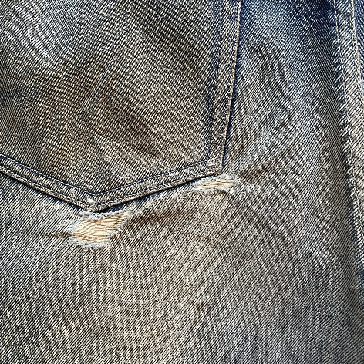 Japanese Brand Vintage Japanese Distressed Rusty Denim Jeans Pants W31x27 Size US 31 - 10 Thumbnail