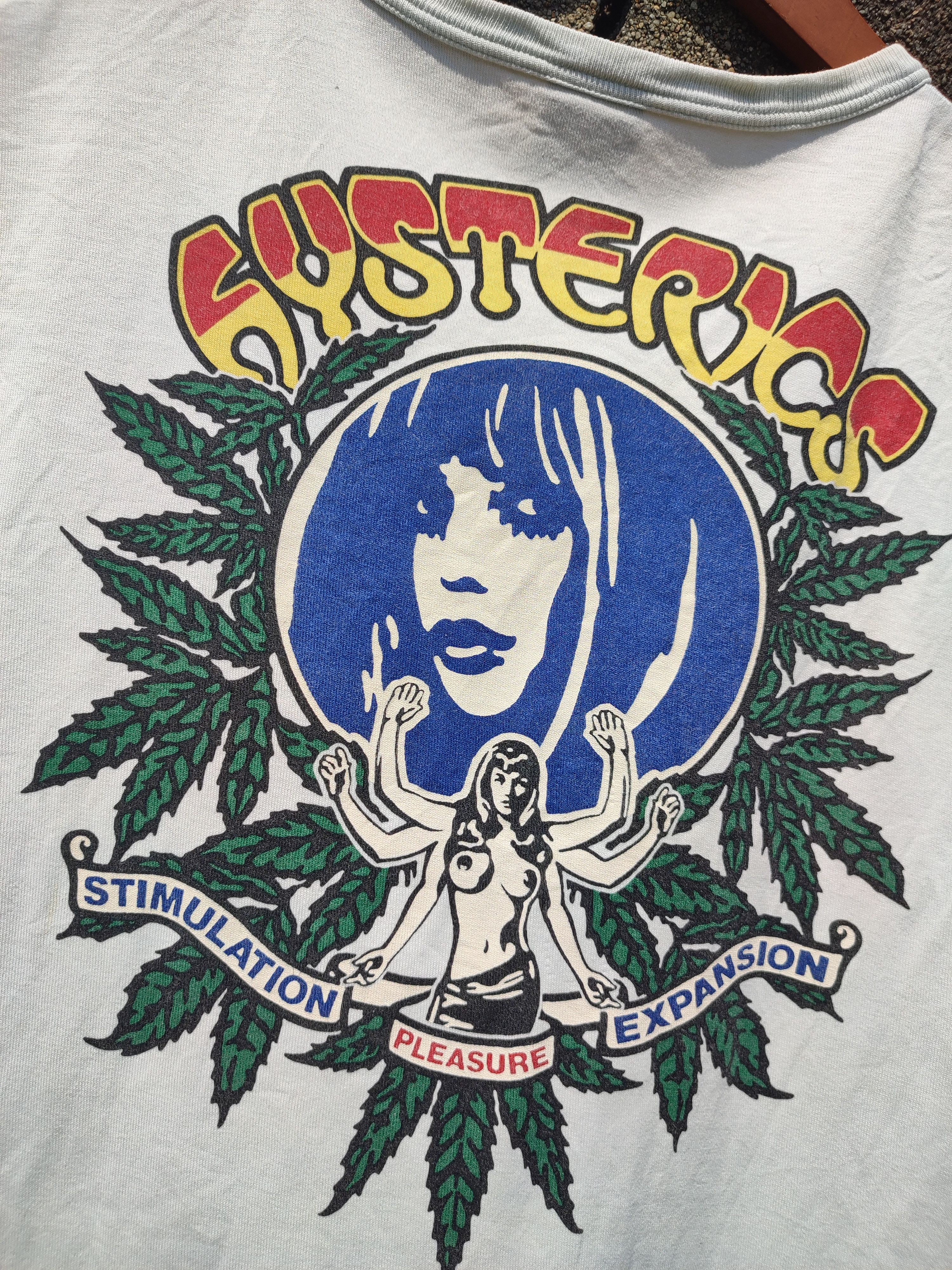 Hysteric Glamour × Japanese Brand × Vintage Hysteric Glamour Weed Girl Vintage T-Shirt - Rare Size US S / EU 44-46 / 1 - 4 Thumbnail
