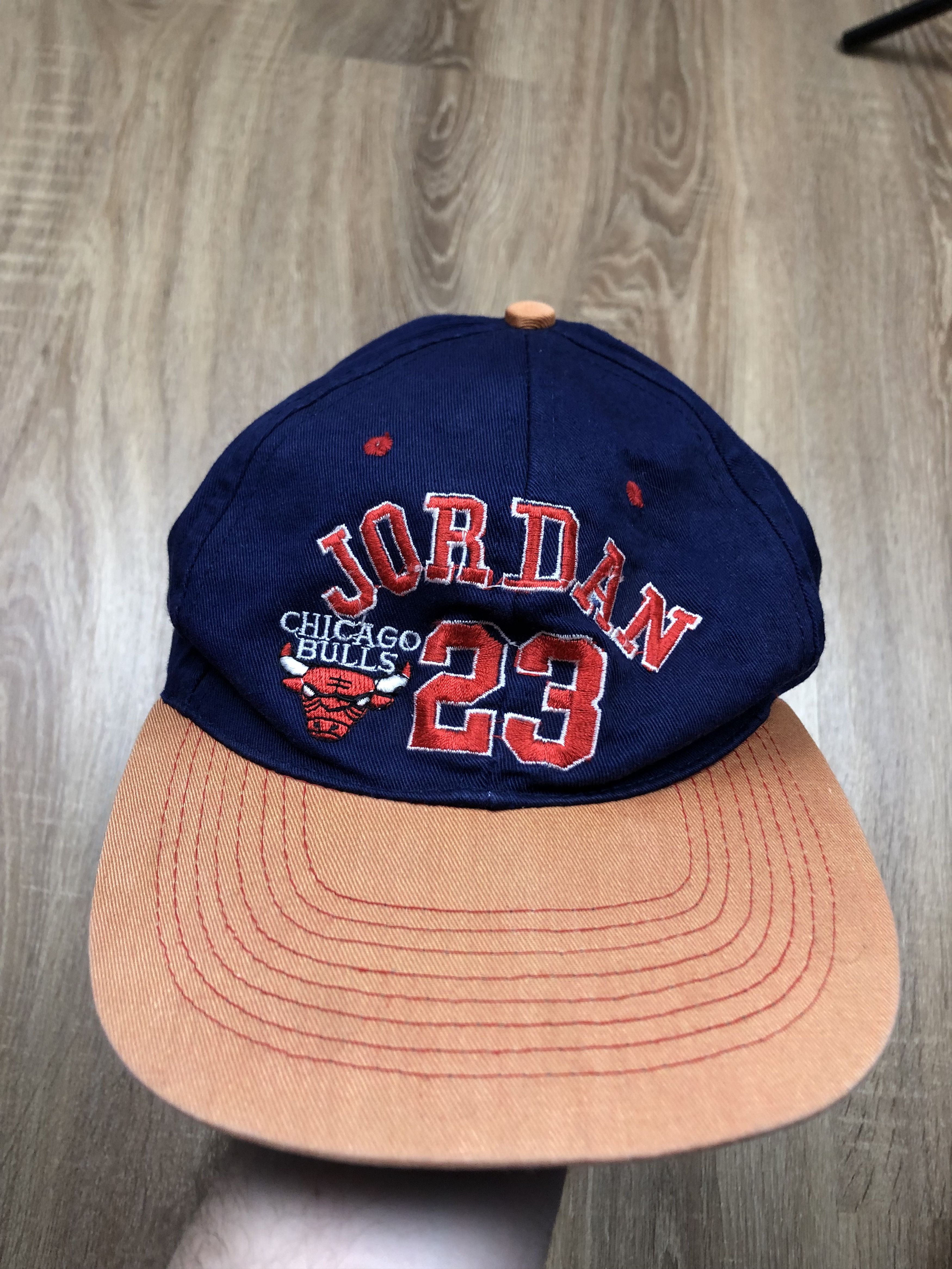 NBA × Vintage Vintage Chicago Bulls Jordan 23 Cap Hat Rare NBA Y2K Hype Size ONE SIZE - 2 Thumbnail