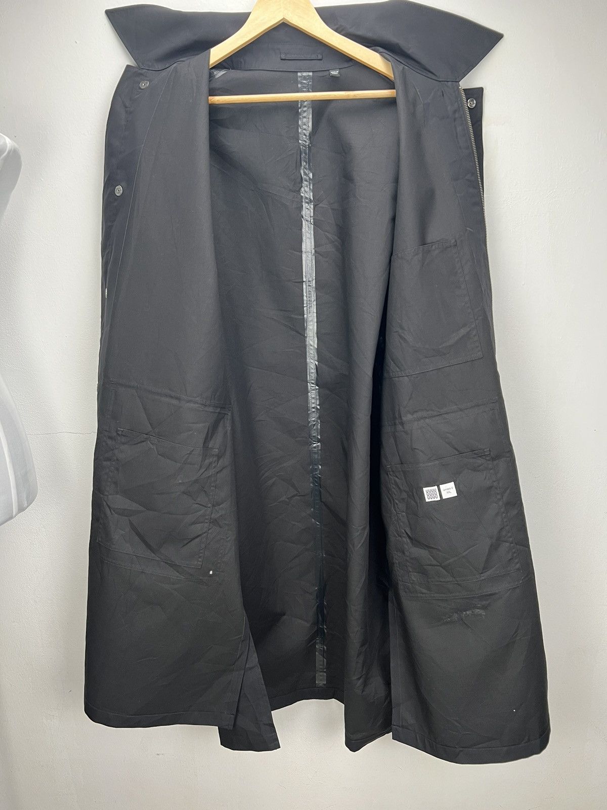 Jun Takahashi Uniqlo UUU Black Waterproof ParkaJacket Size US XXL / EU 58 / 5 - 8 Thumbnail