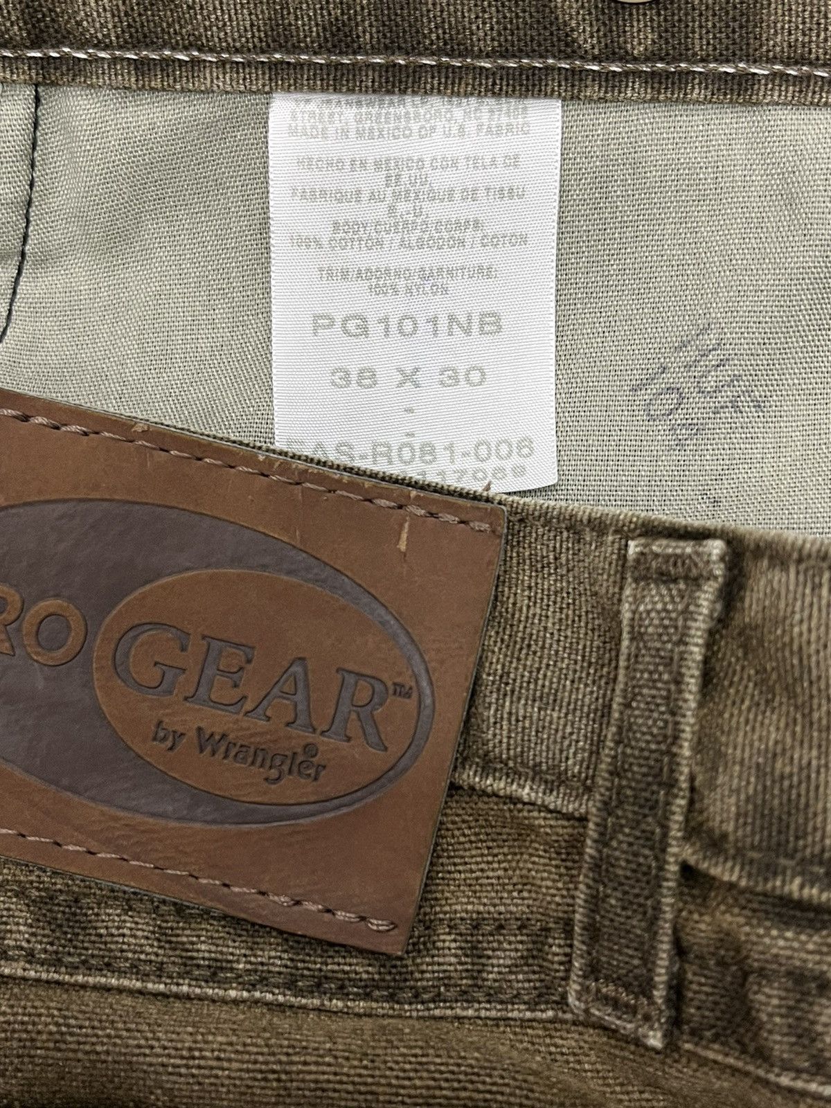 Cowboy Equipment RARE🔥Vtg WRANGLER Cowboy Symmetric Patchwork Pants Size US 36 / EU 52 - 13 Thumbnail