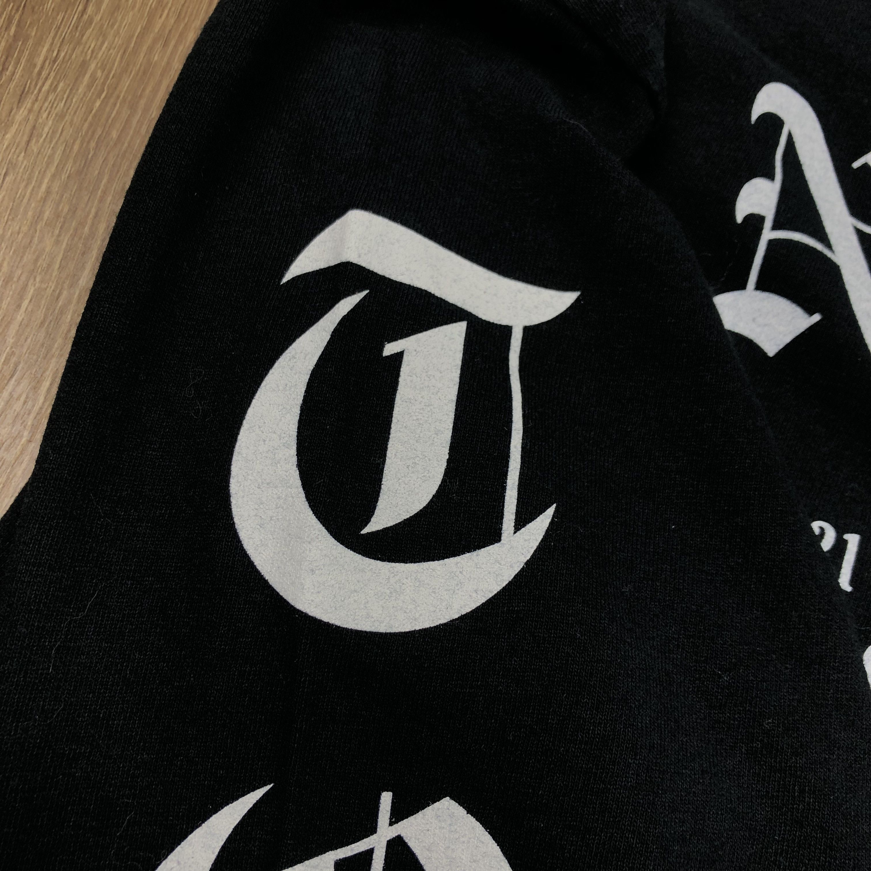 Band Tees × Rihanna Rihanna ANTI World Tour Tee 2016 Long Sleeve Rare Shirt Size S / US 4 / IT 40 - 13 Thumbnail