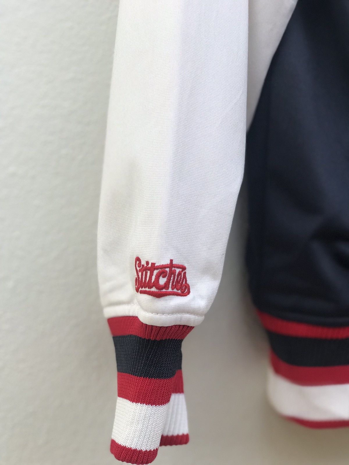 MLB Sweater Boston Red Sox Stitches Size US M / EU 48-50 / 2 - 5 Thumbnail