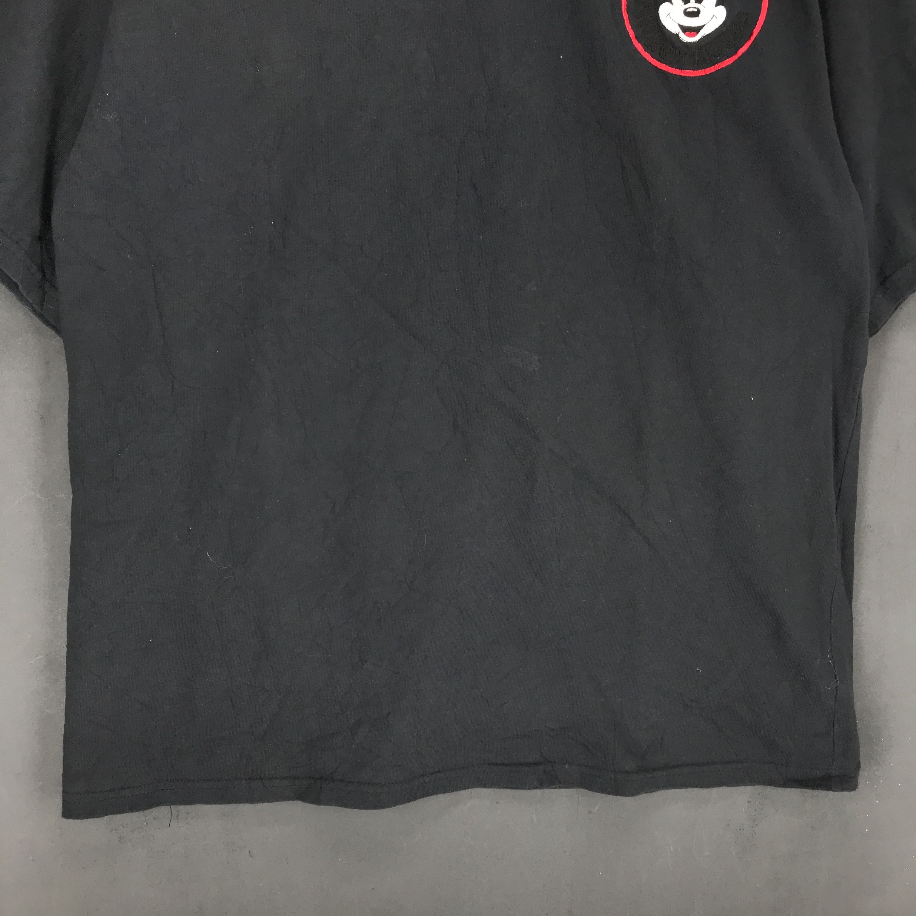 Nike Vintage 90's Nike X Micky Mouse Tees #1655-65 Size US L / EU 52-54 / 3 - 4 Thumbnail