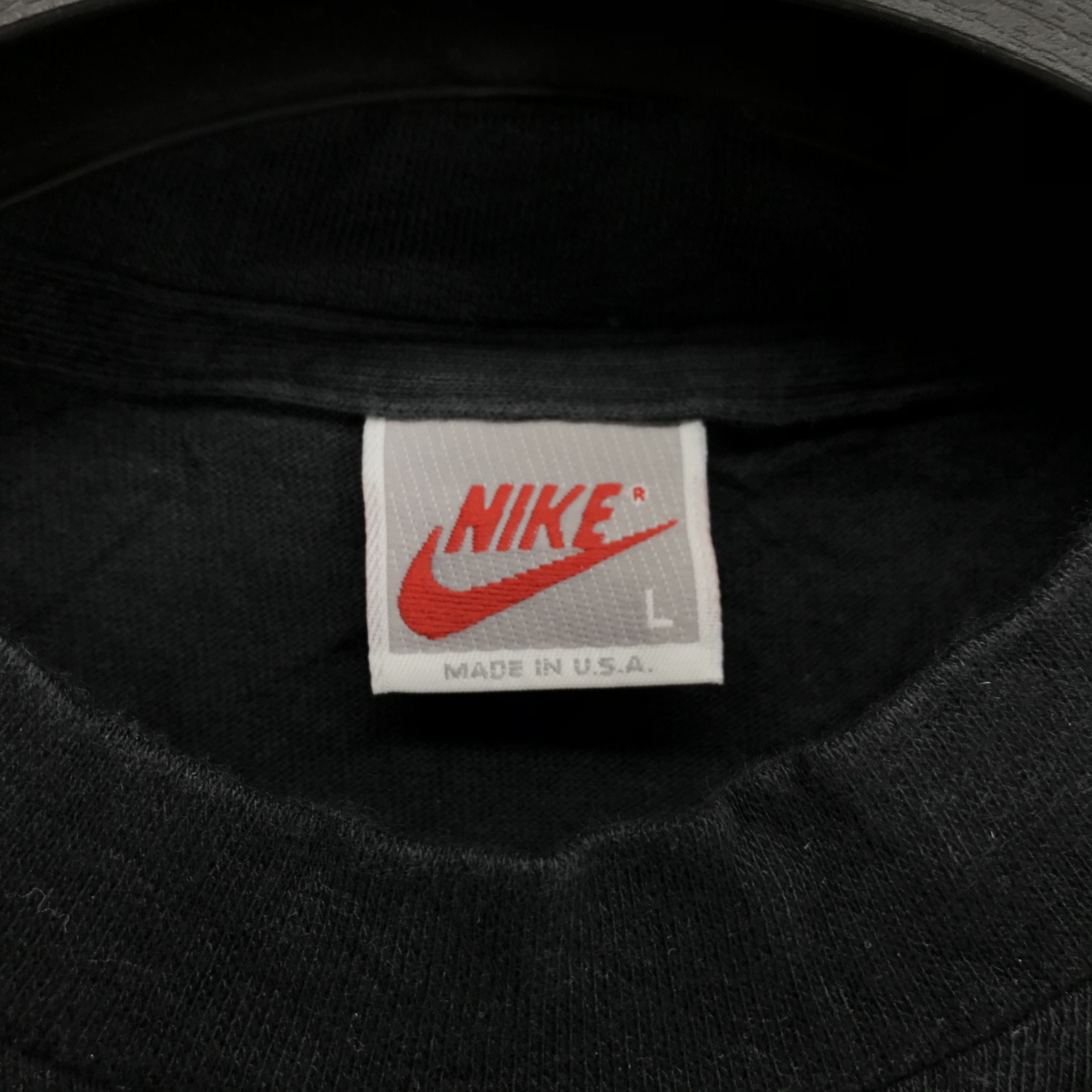 Nike Vintage 90's Nike X Micky Mouse Tees #1655-65 Size US L / EU 52-54 / 3 - 6 Thumbnail