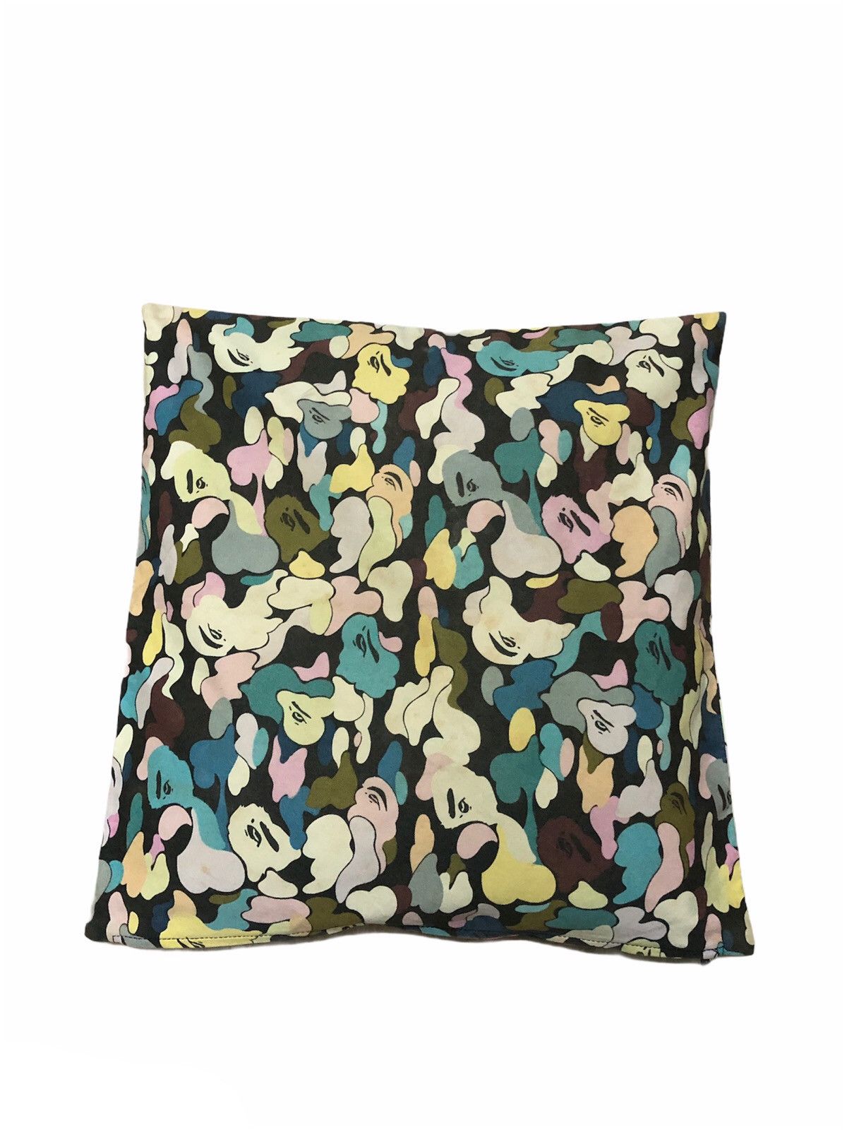Bape 💥A Bathing Ape Multi Camo Pillow Case Only Size ONE SIZE - 2 Thumbnail