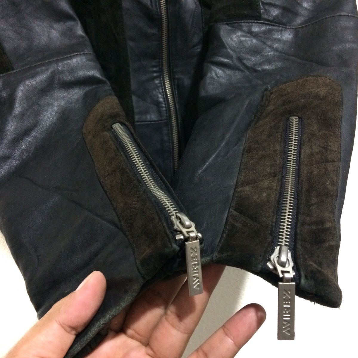 Avirex Vtg AVIREX Leather Embroidery Suede Military Punk Design Size M / US 6-8 / IT 42-44 - 5 Thumbnail