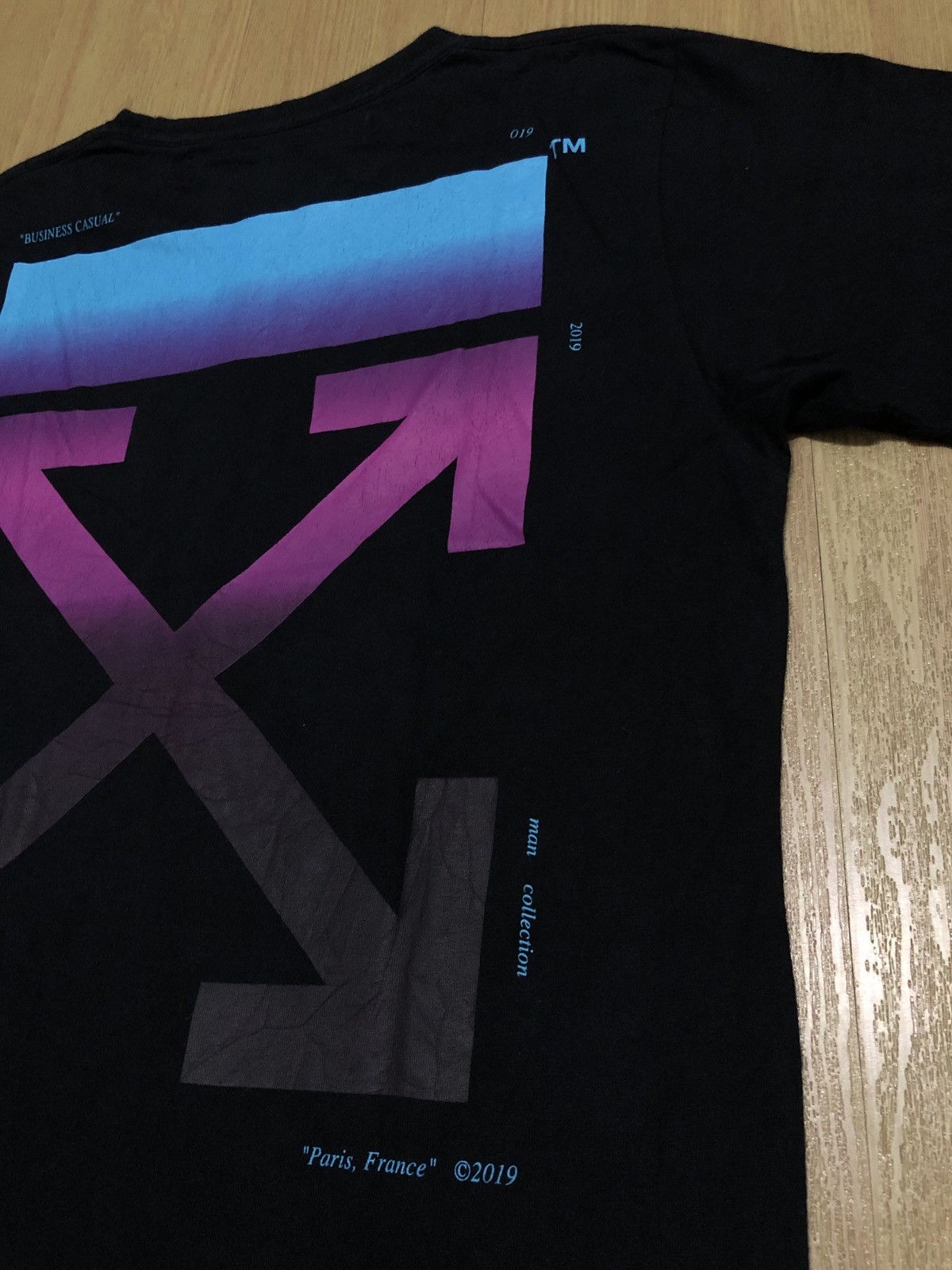 Off-White Off-White “Business Casual” Pink /Blue Gradient T-Shirts M Size US M / EU 48-50 / 2 - 4 Thumbnail