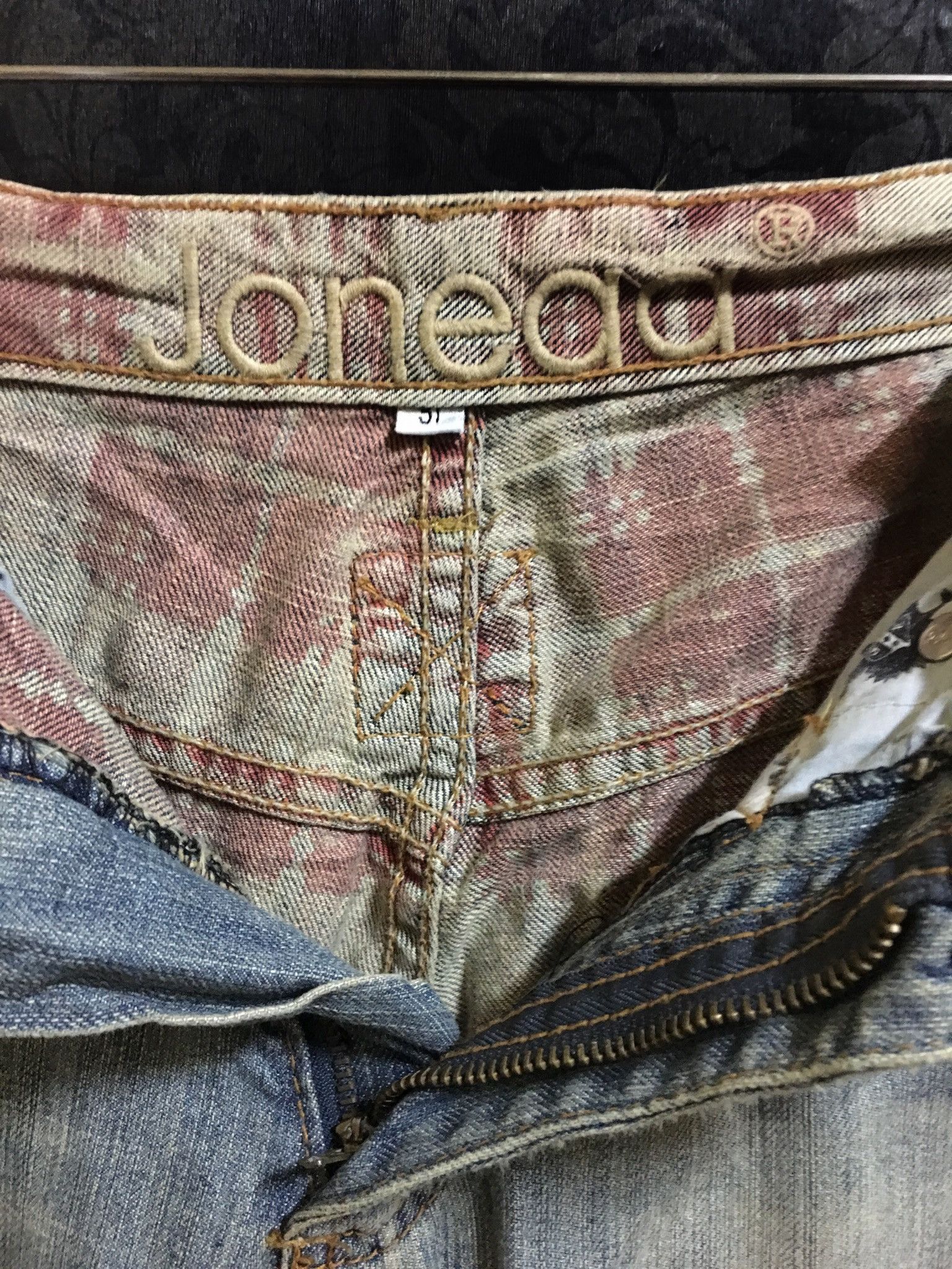 Japanese Brand Joneaa Distressed Jeans With Zipper at Back Side Size US 32 / EU 48 - 8 Thumbnail