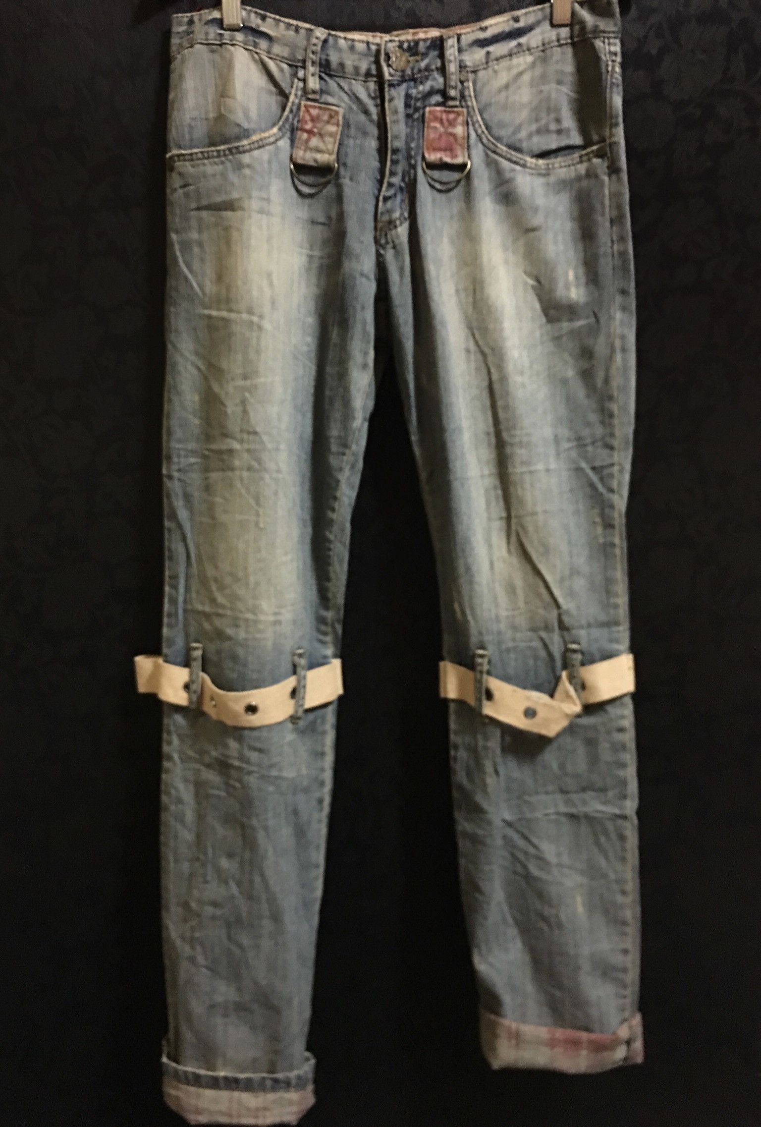 Japanese Brand Joneaa Distressed Jeans With Zipper at Back Side Size US 32 / EU 48 - 1 Thumbnail