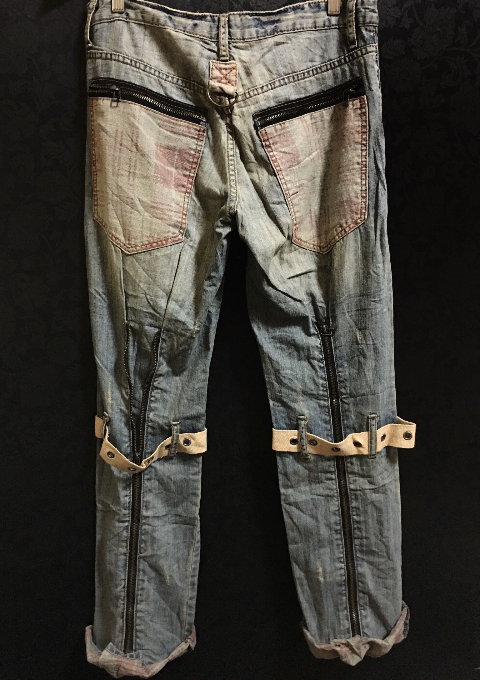Japanese Brand Joneaa Distressed Jeans With Zipper at Back Side Size US 32 / EU 48 - 5 Thumbnail