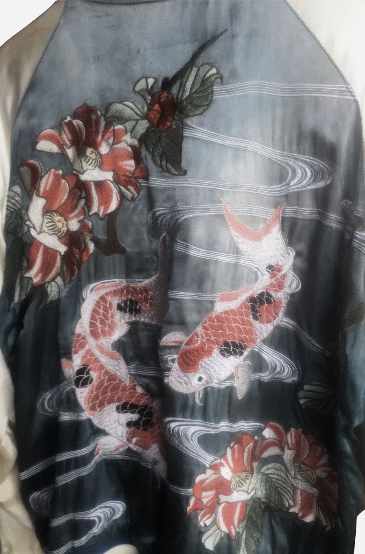 Japanese Brand × Vintage Vintage Full Print Sukajan Fish Koi Satin Reversible Jacket Size US M / EU 48-50 / 2 - 6 Thumbnail
