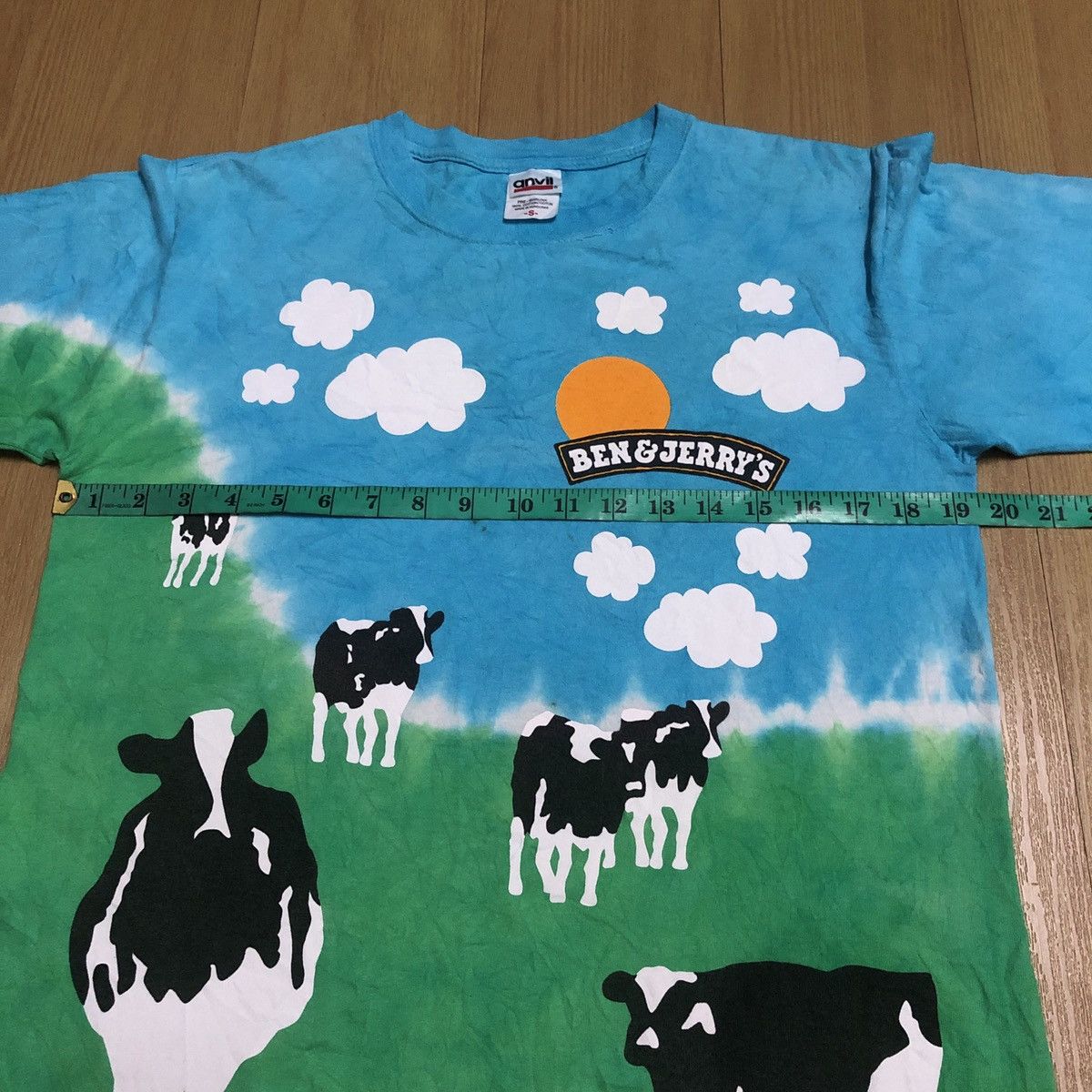 Vintage Vintage Ben And Jerry Ice Cream Euphoria All Over Print Tee Size US S / EU 44-46 / 1 - 8 Thumbnail