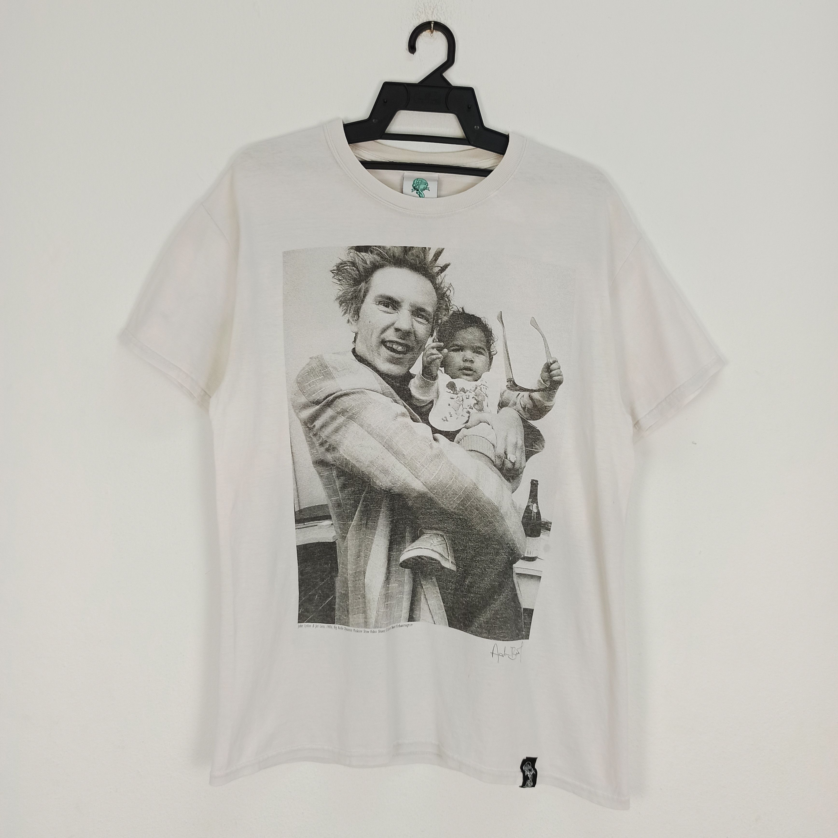 Seditionaries 🔥STEALS🔥 Rare Sid Vicious Photo Tees by Creation Size US M / EU 48-50 / 2 - 1 Thumbnail