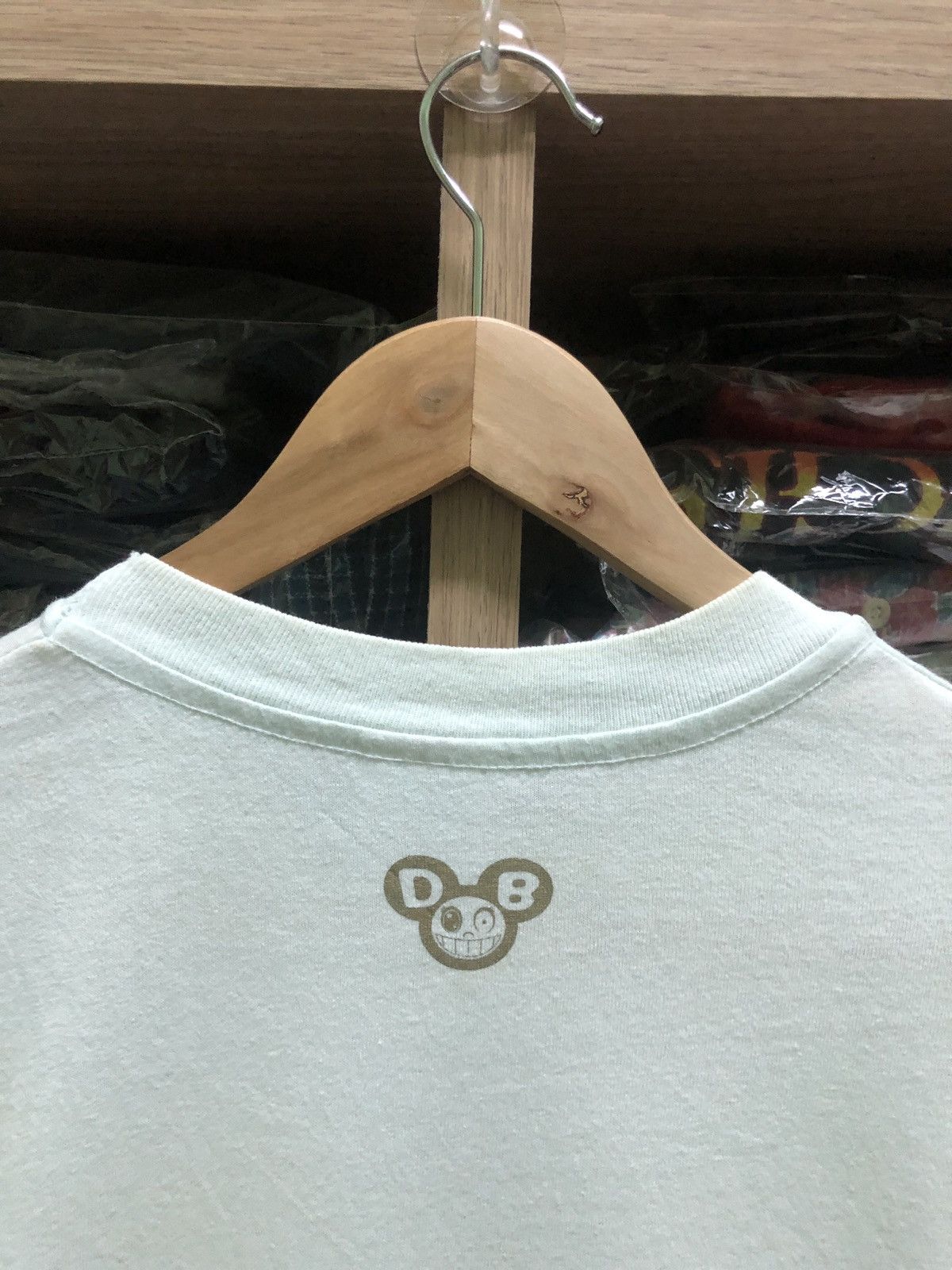 Takashi Murakami OG Vintage 90s Takashi Murakami Mr Dob Tshirts Size US S / EU 44-46 / 1 - 5 Thumbnail