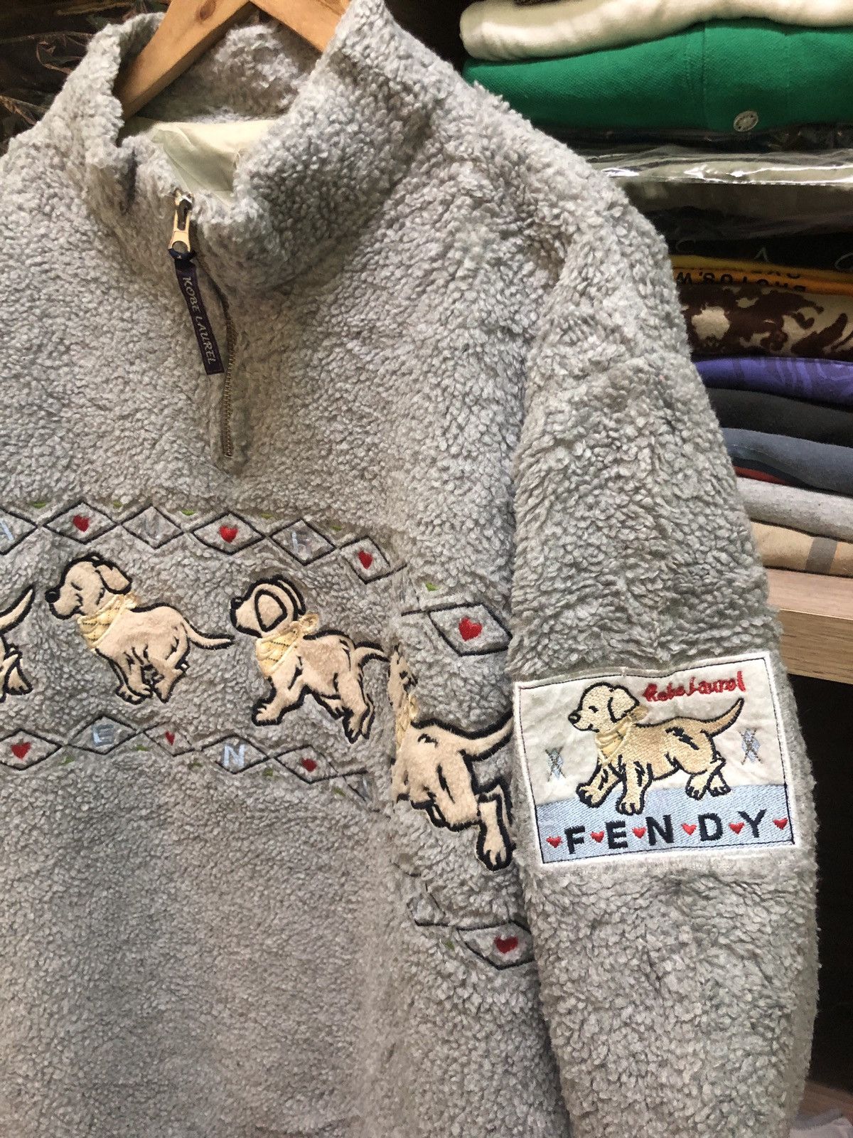 Japanese Brand × Vintage Vintage Kobe Laurel Running Puppy Printed Embroidery Fleece Size US L / EU 52-54 / 3 - 3 Thumbnail