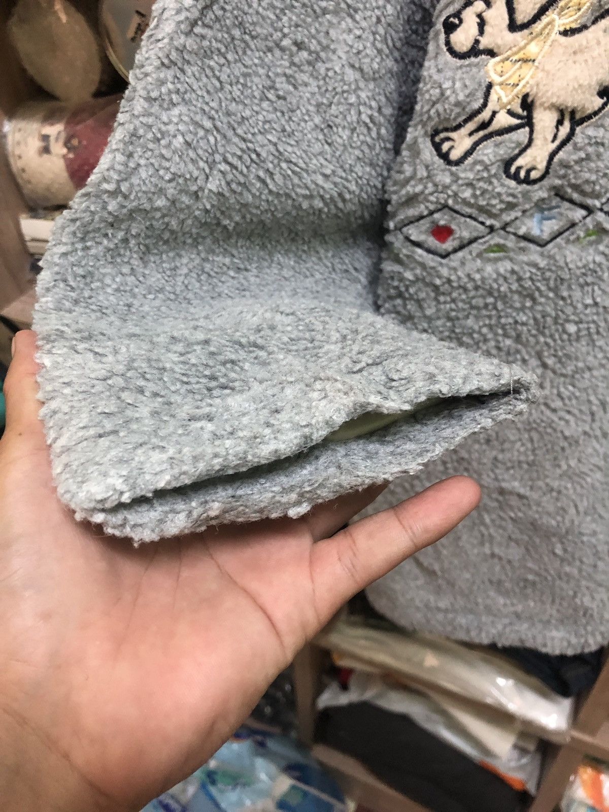 Japanese Brand × Vintage Vintage Kobe Laurel Running Puppy Printed Embroidery Fleece Size US L / EU 52-54 / 3 - 6 Thumbnail