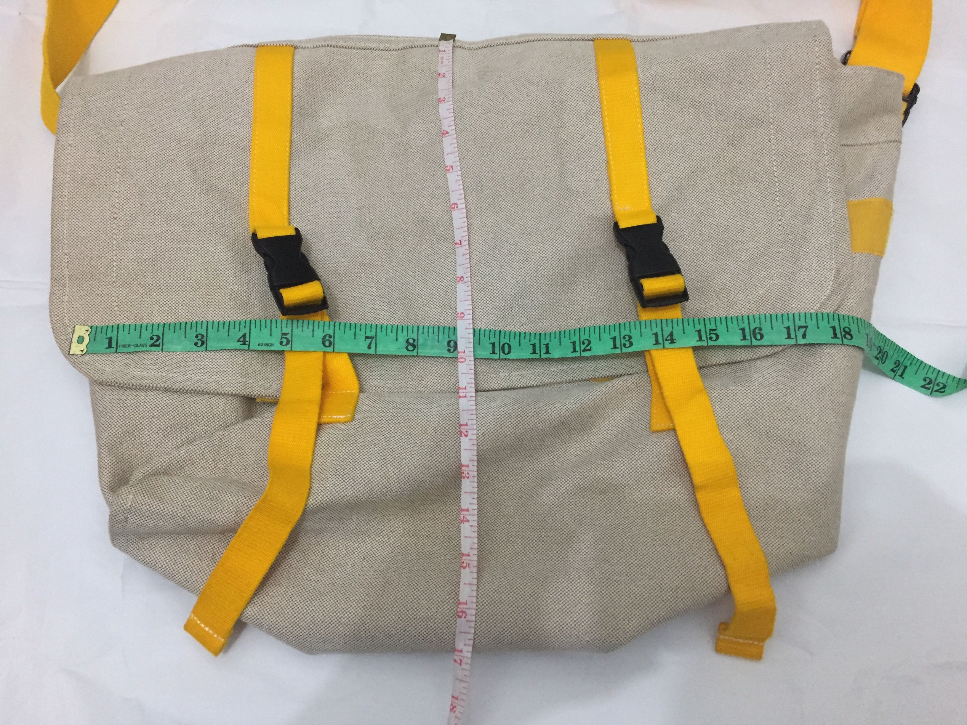 General Research 1998 General Research Large messenger parasite bag Size ONE SIZE - 15 Thumbnail